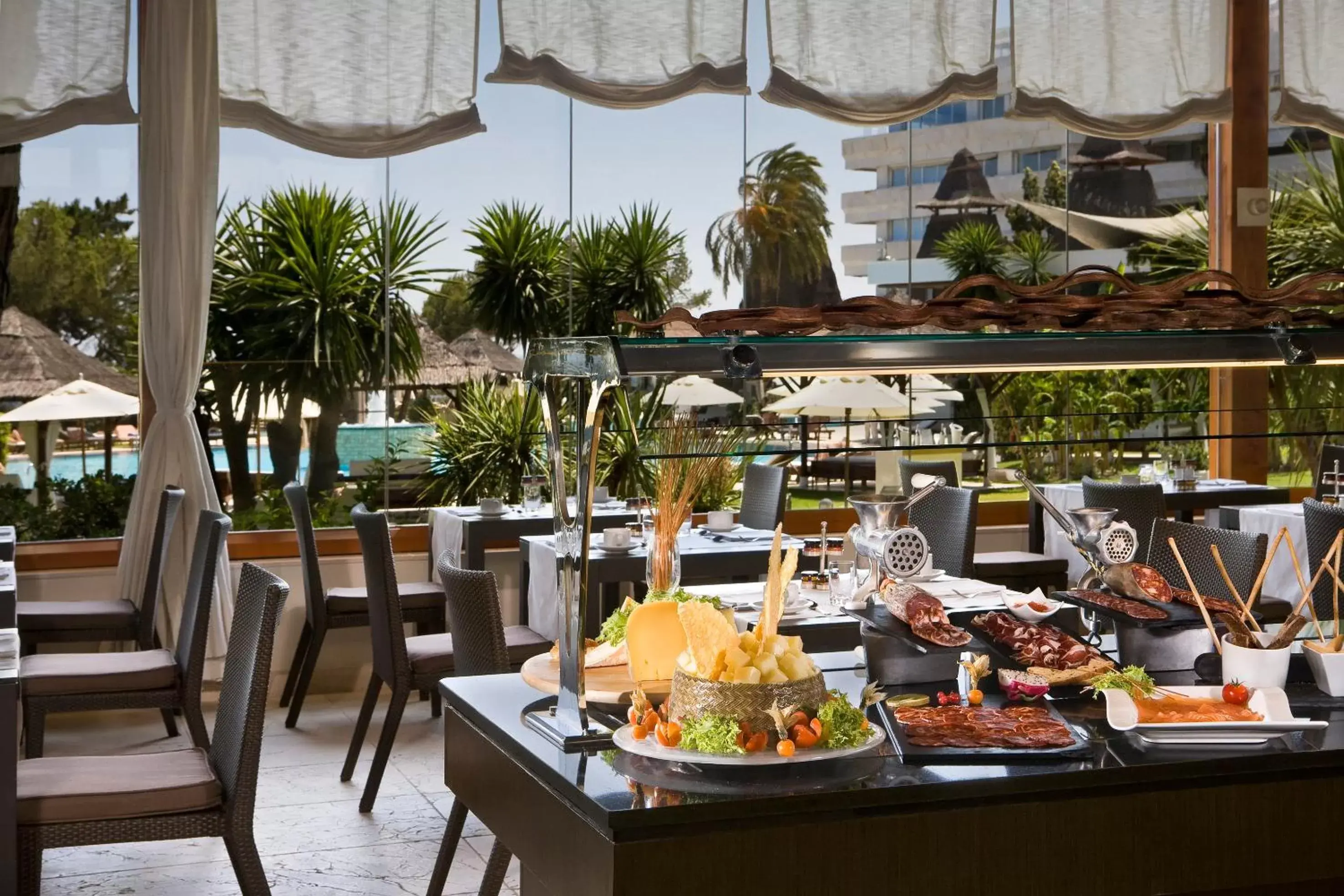 Buffet breakfast, Restaurant/Places to Eat in Hotel Don Pepe Gran Meliá