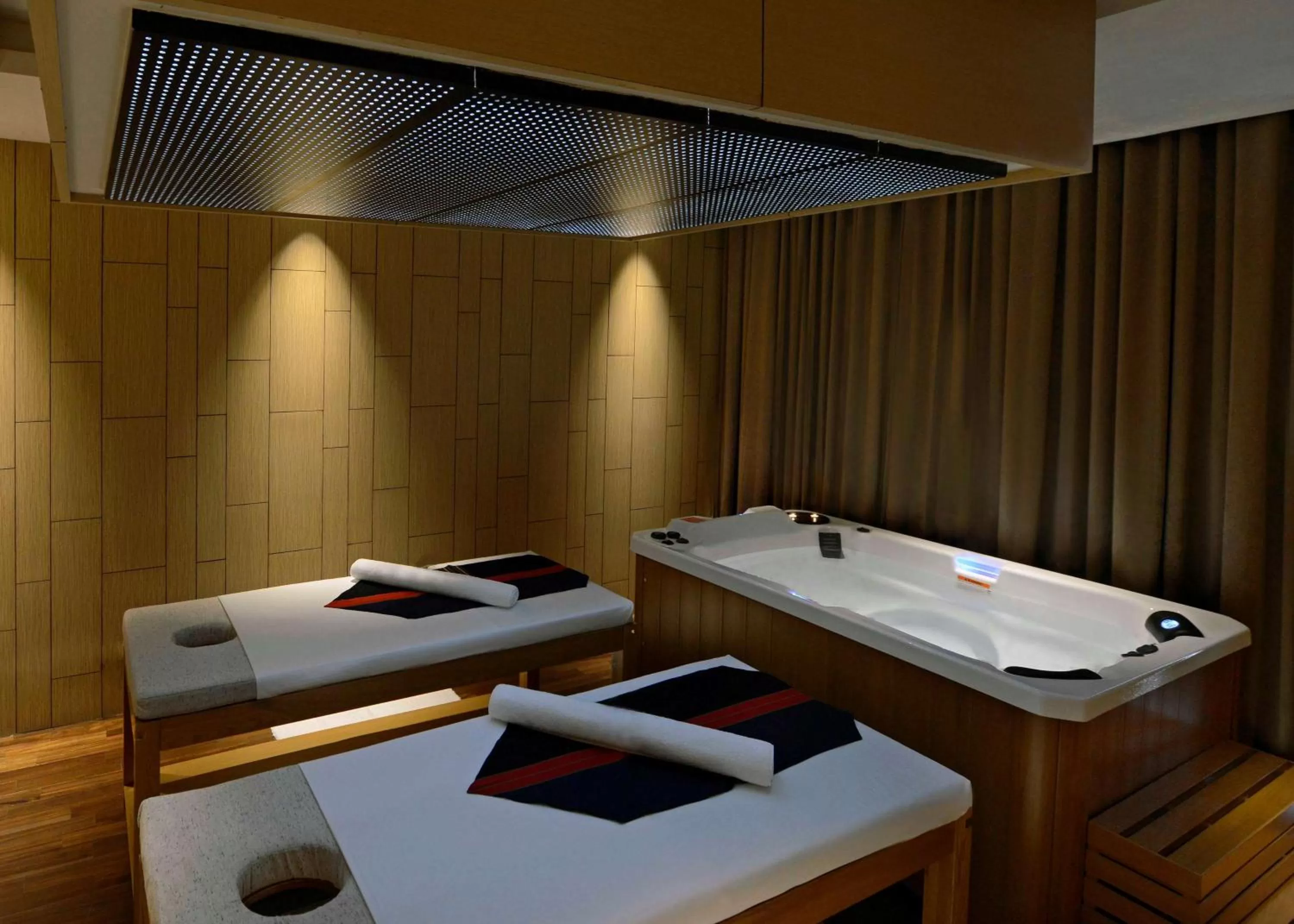 Spa and wellness centre/facilities in Radisson Blu Chattogram Bay View