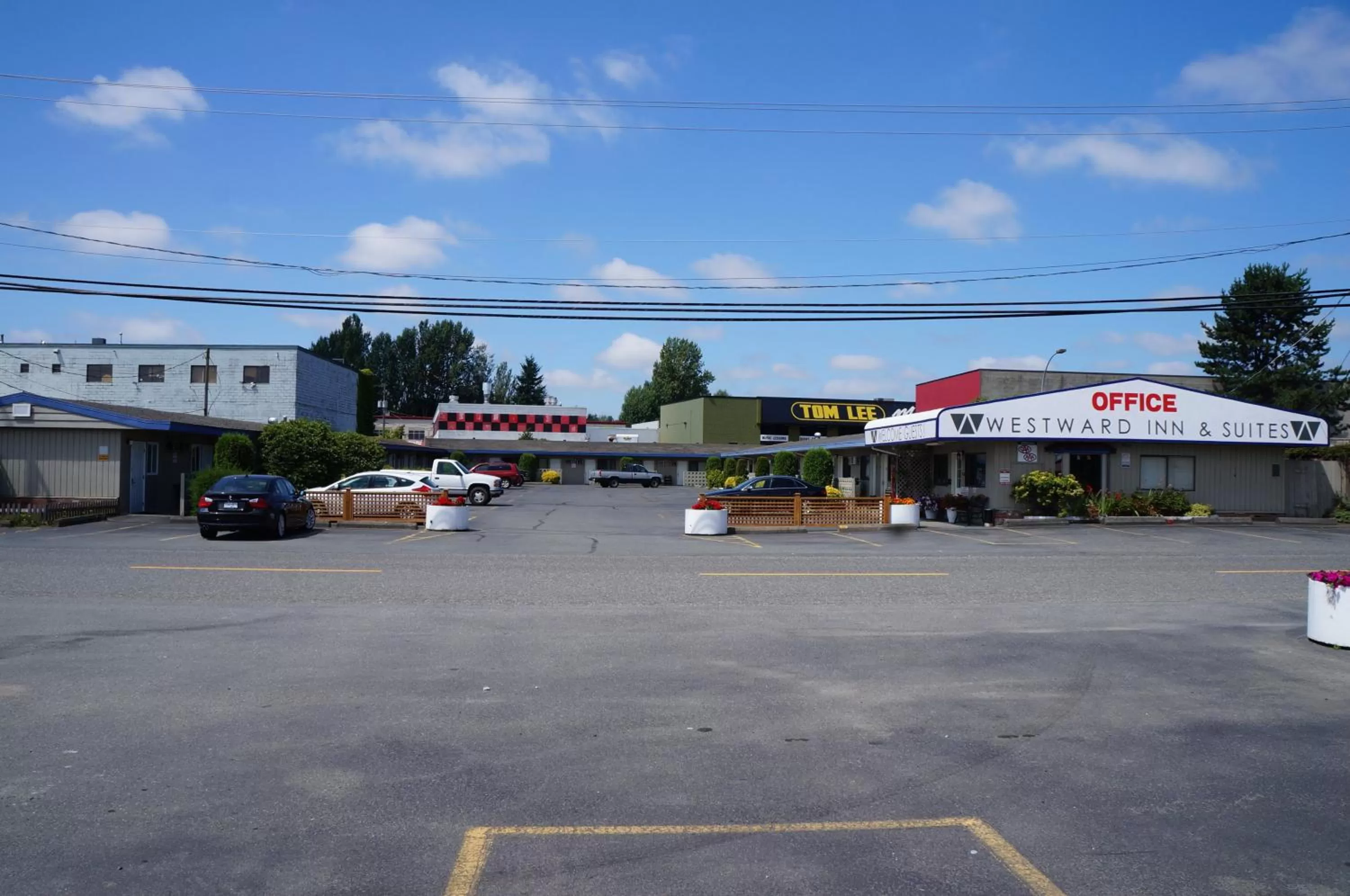 Area and facilities in Westward Inn & Suites