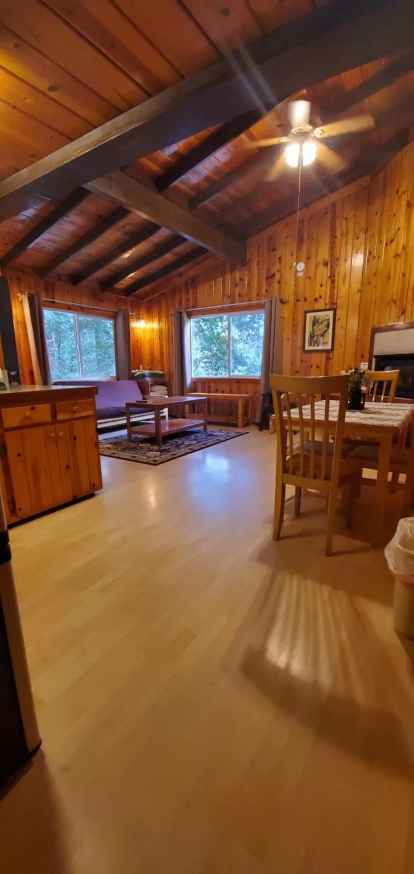 Living room, Dining Area in Fern River Resort