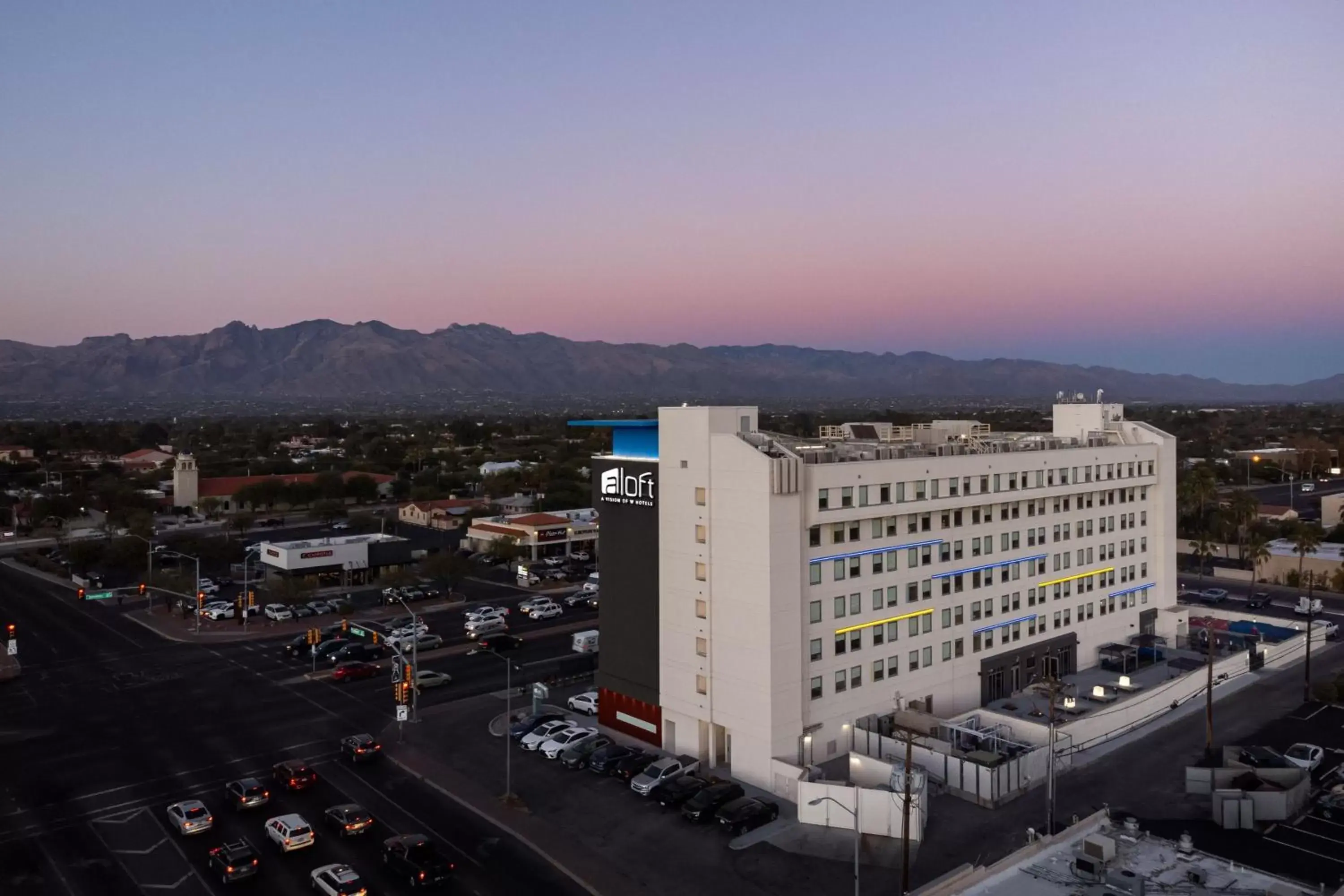 Property building, Bird's-eye View in Aloft Tucson University