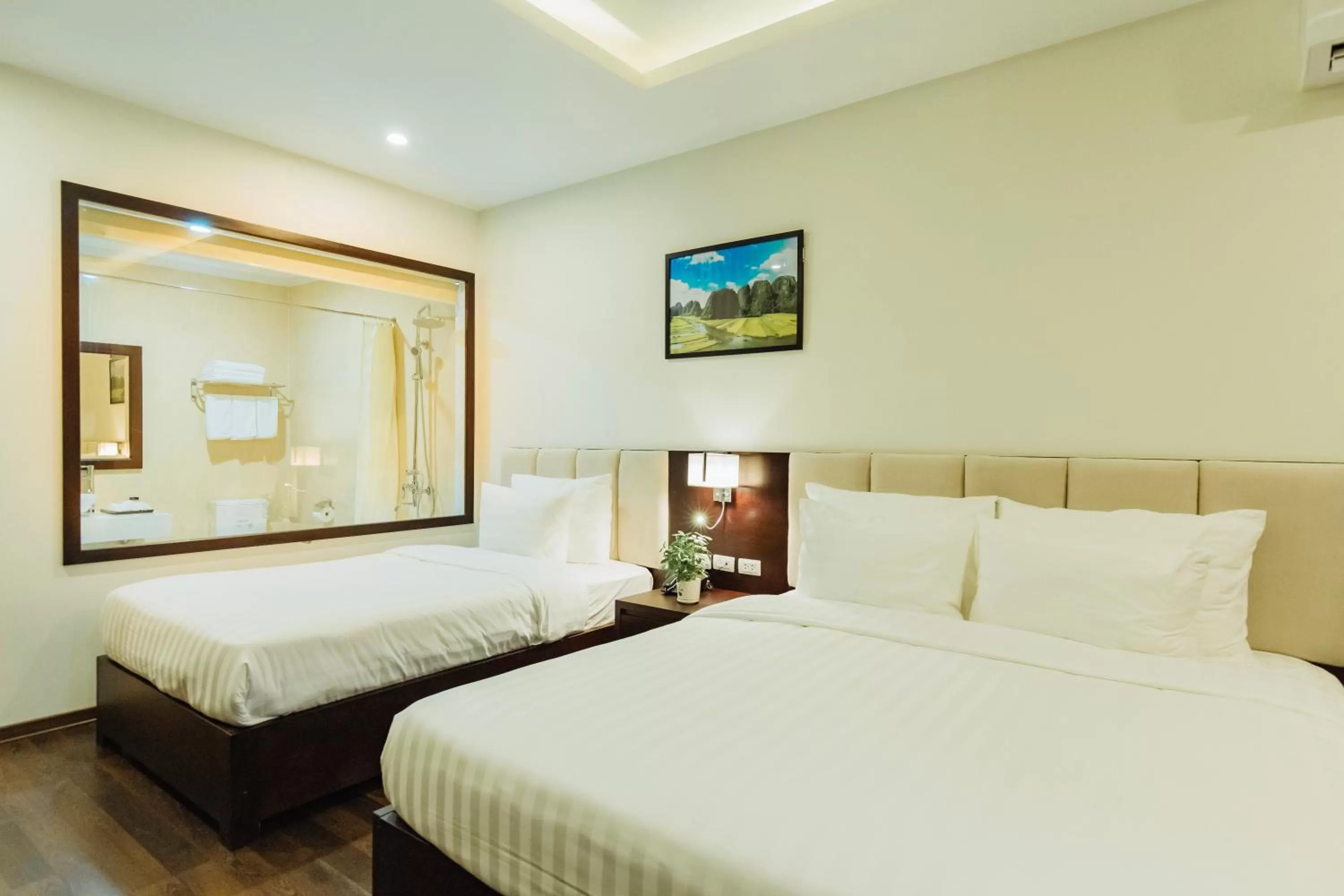 Photo of the whole room, Bed in Paragon Noi bai Hotel & Pool