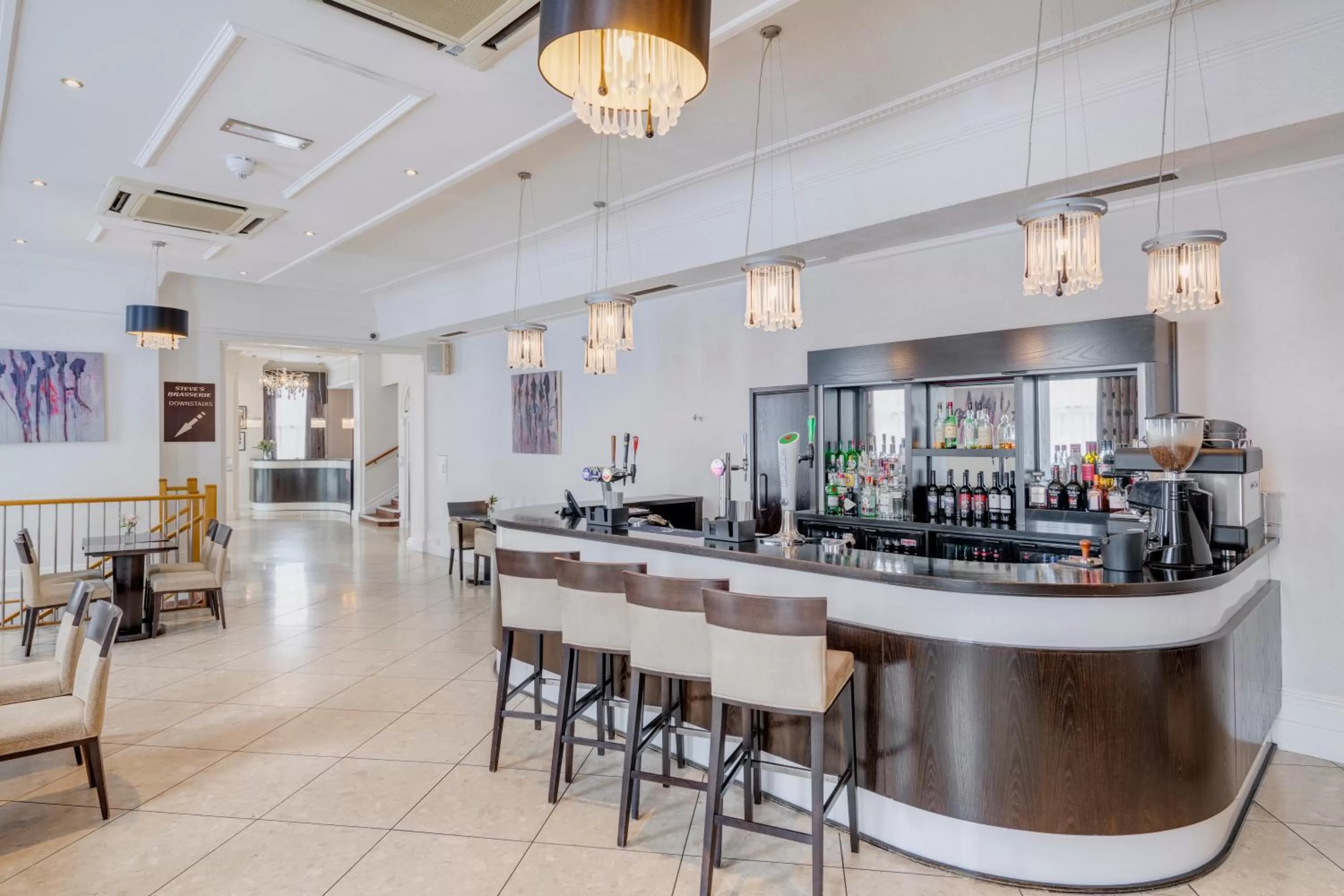 Restaurant/places to eat in New Continental Hotel; Sure Hotel Collection by Best Western