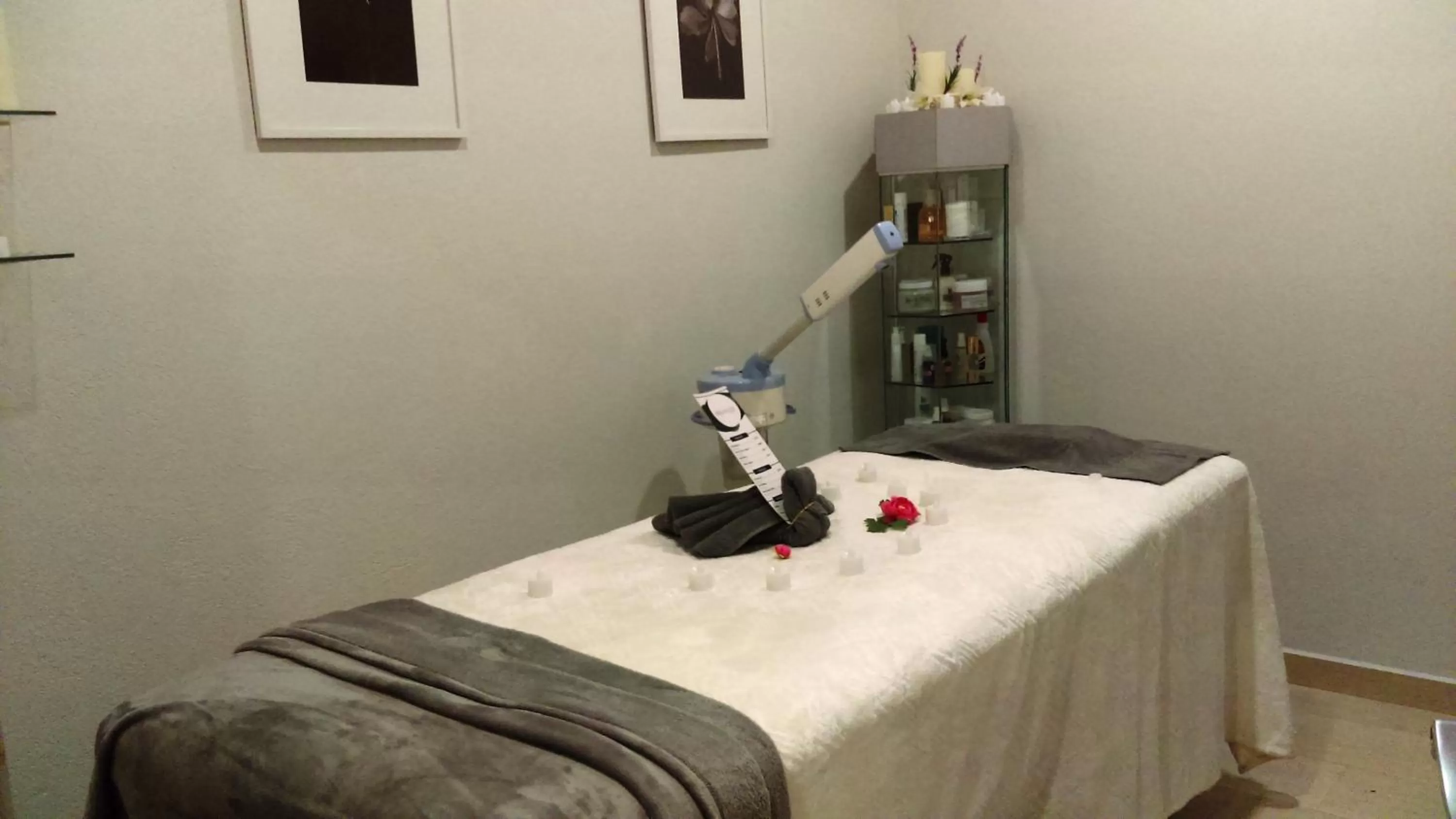 Spa and wellness centre/facilities, Bed in Crowne Plaza Toluca - Lancaster by IHG