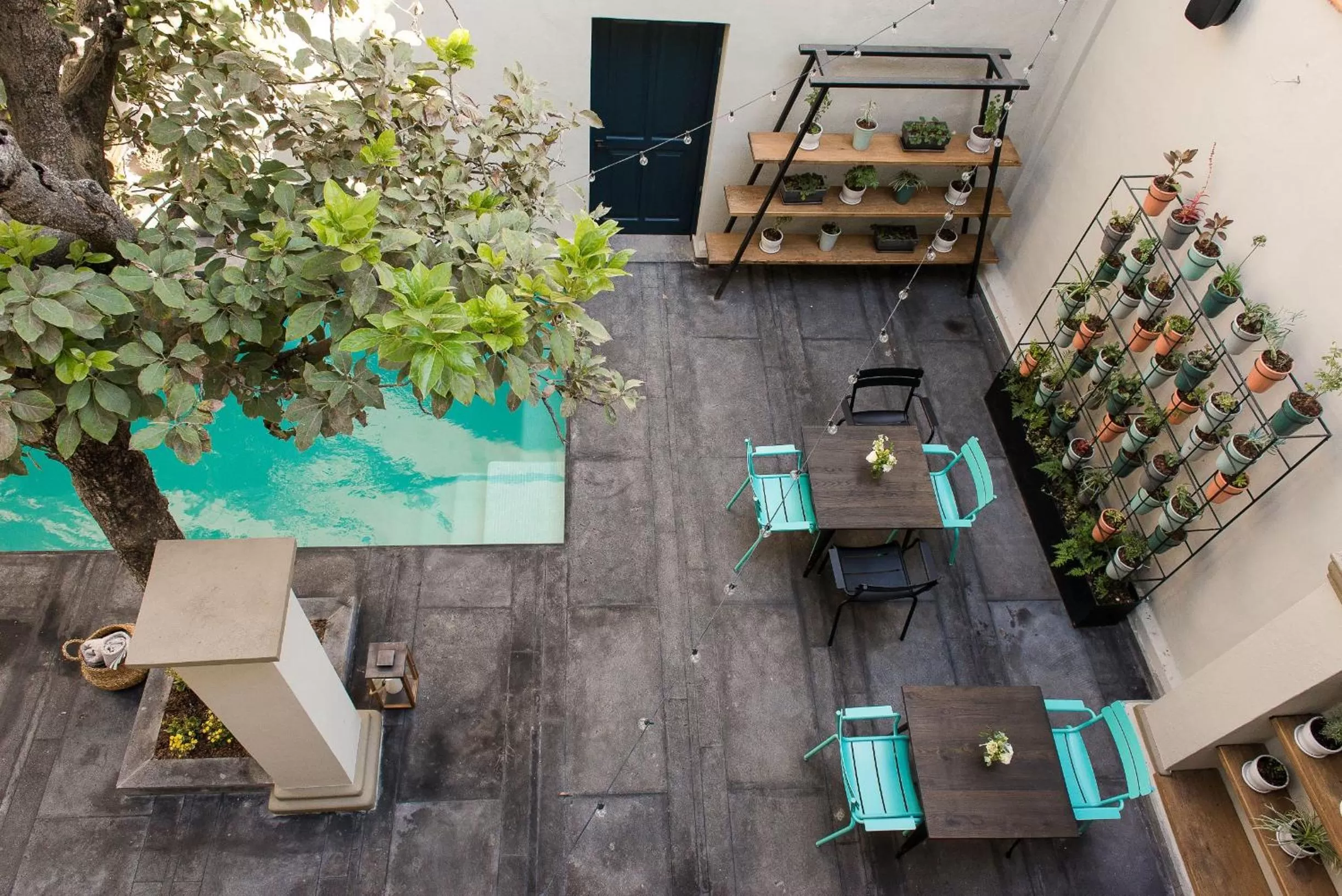 Patio in Antigua Trece Hotel Fusión