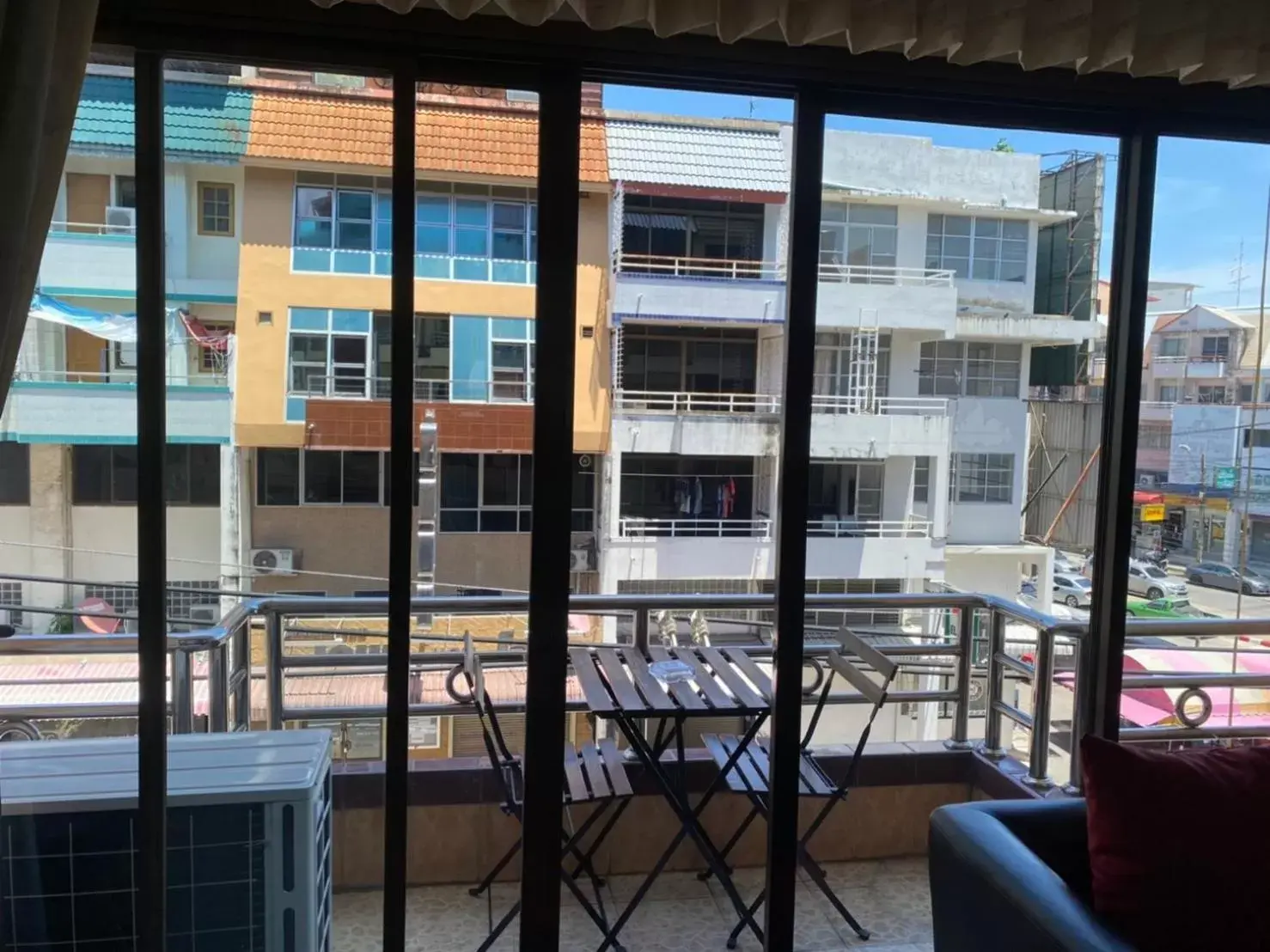 Balcony/Terrace in Seaview Sriracha Hotel