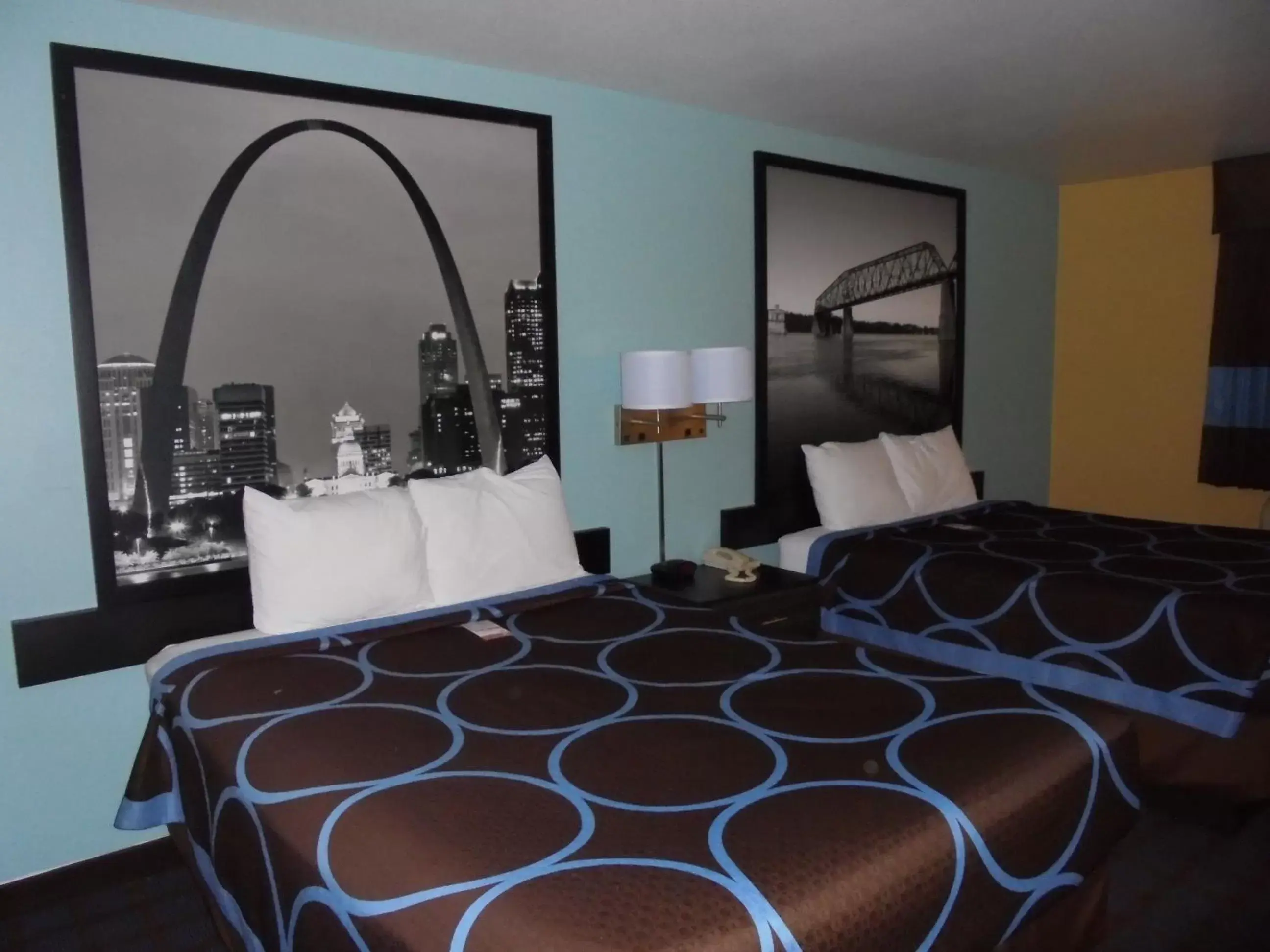 Queen Room with Two Queen Beds - Non-Smoking in Super 8 by Wyndham Okawville