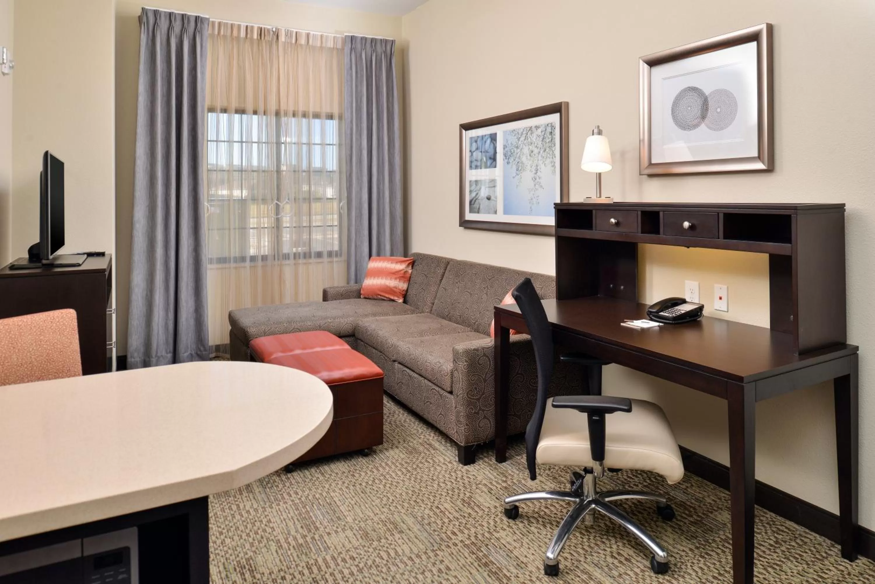 Photo of the whole room in Staybridge Suites Rochester by IHG