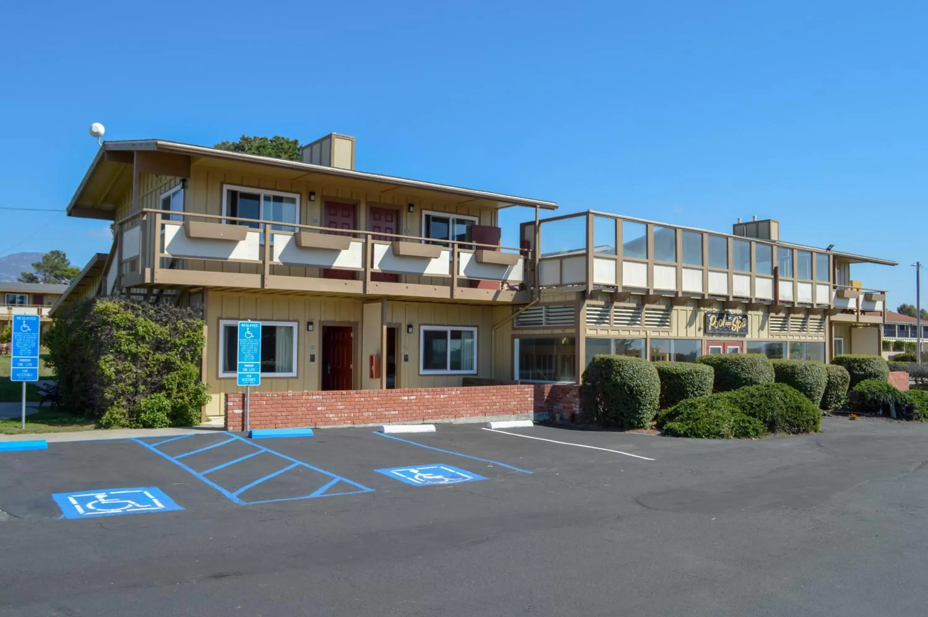 Property Building in Silver Surf Motel