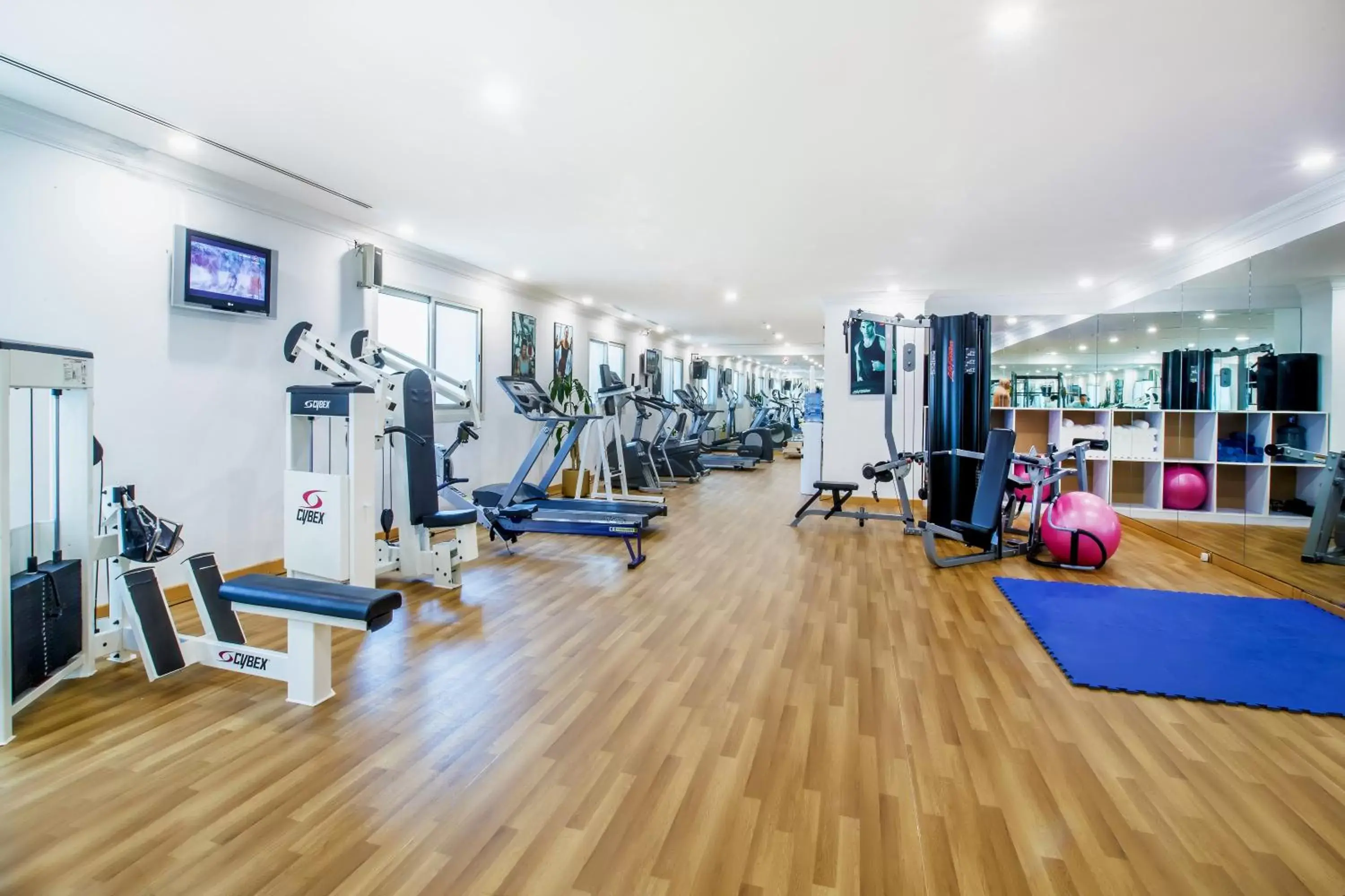 Fitness centre/facilities in Grand Excelsior Hotel - Bur Dubai