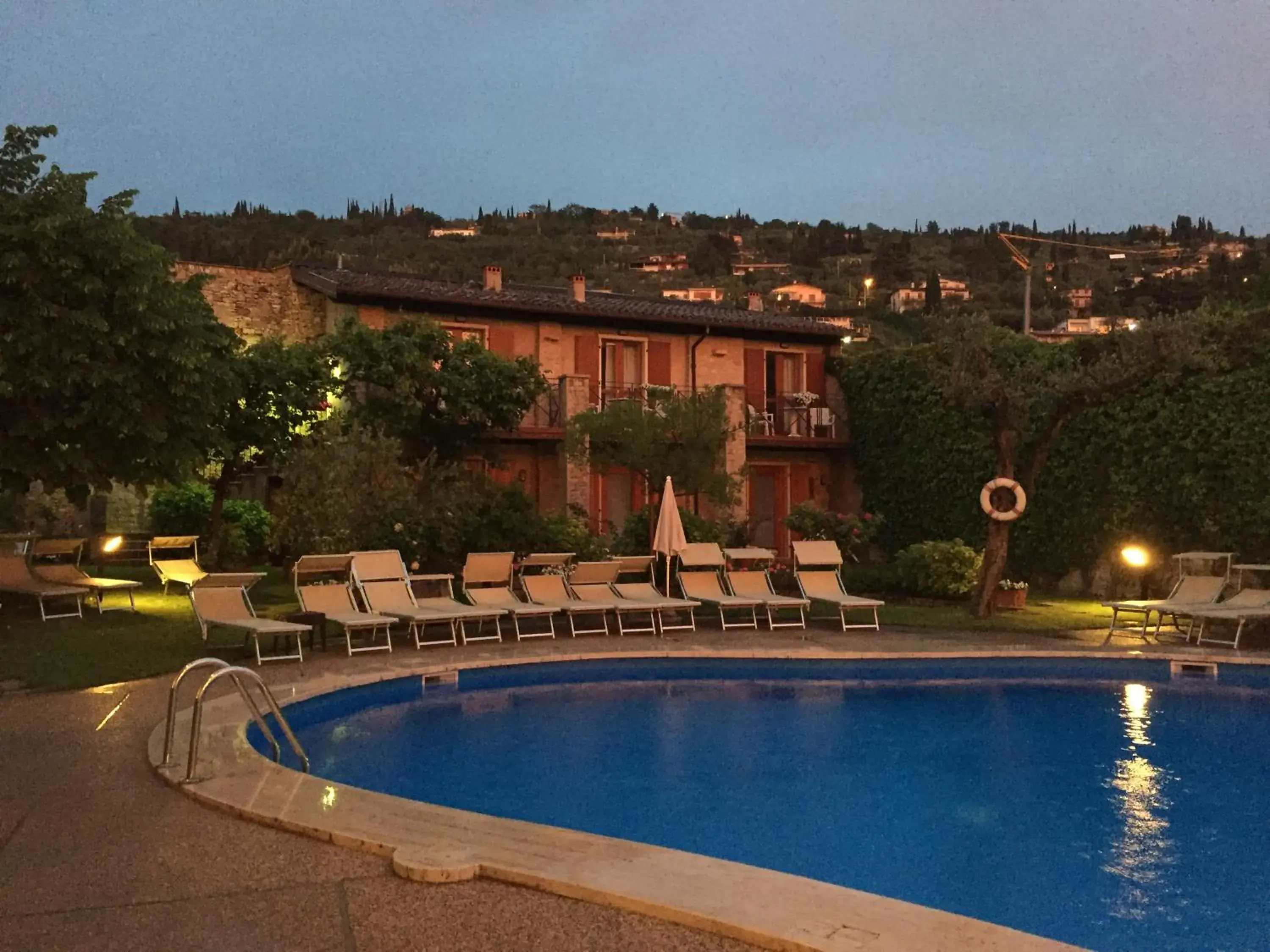 Night, Swimming Pool in Hotel Romeo