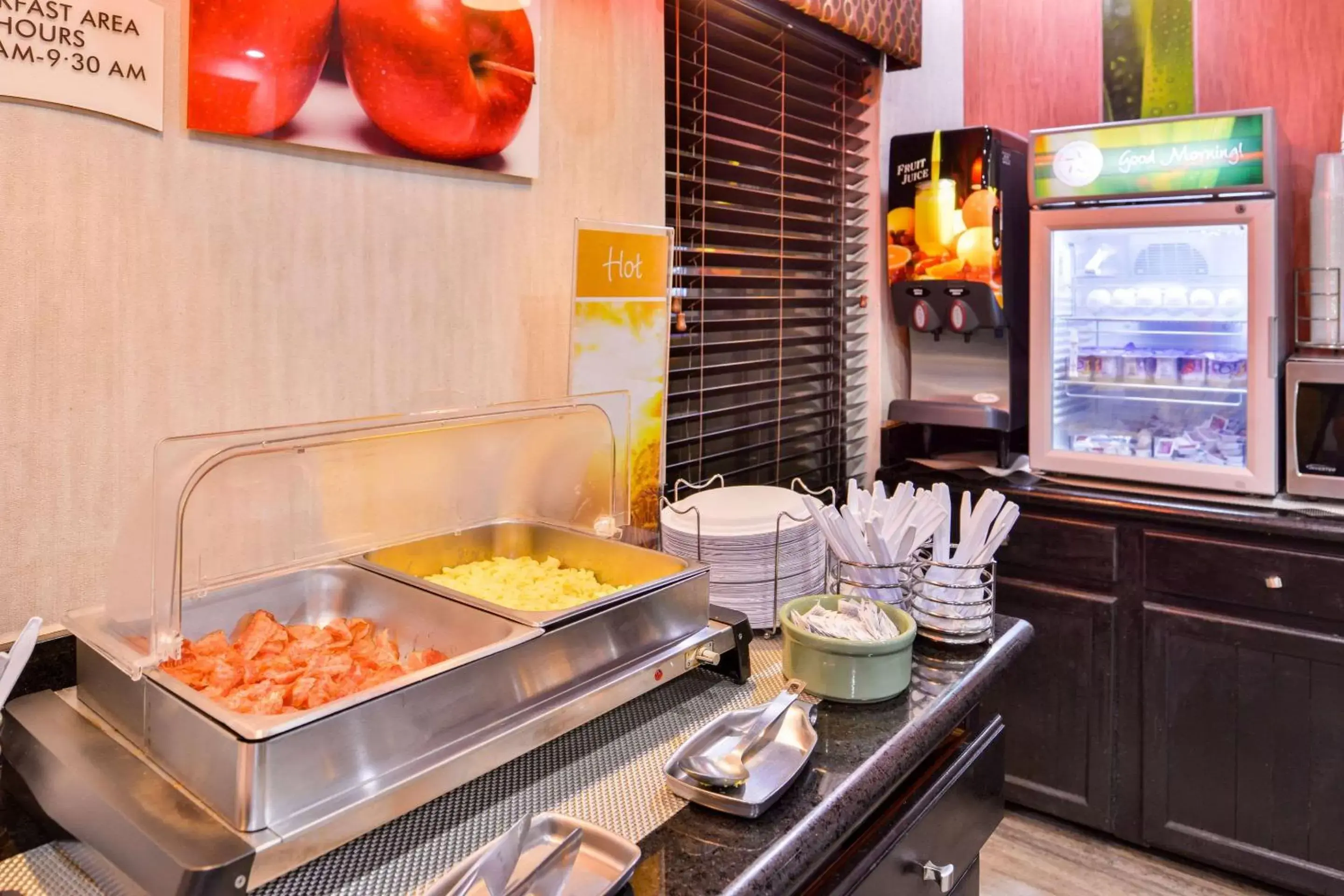 Restaurant/places to eat, Food in Quality Inn and Suites Beaumont