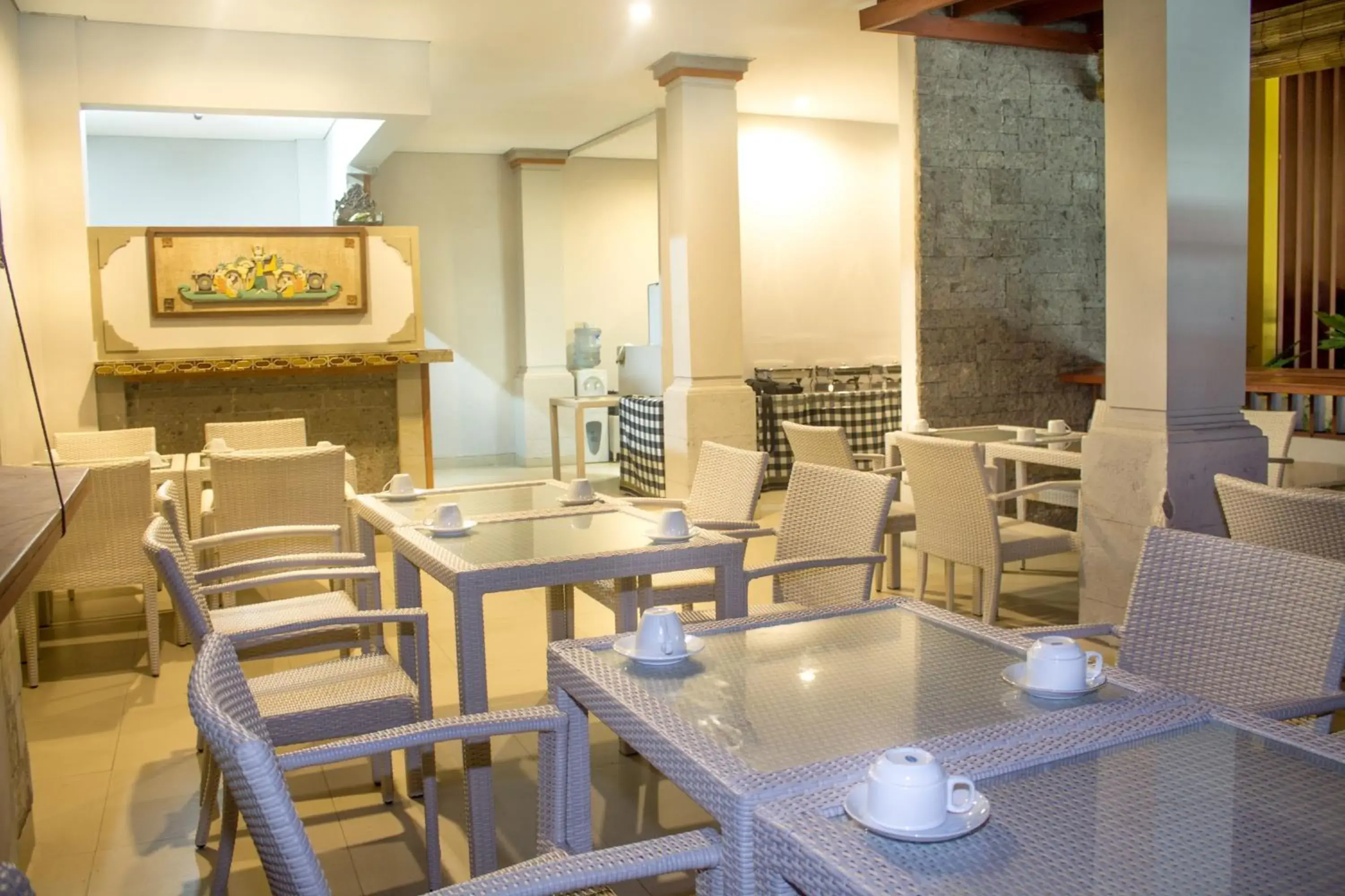 Restaurant/Places to Eat in Transera Kamini Legian Hotel