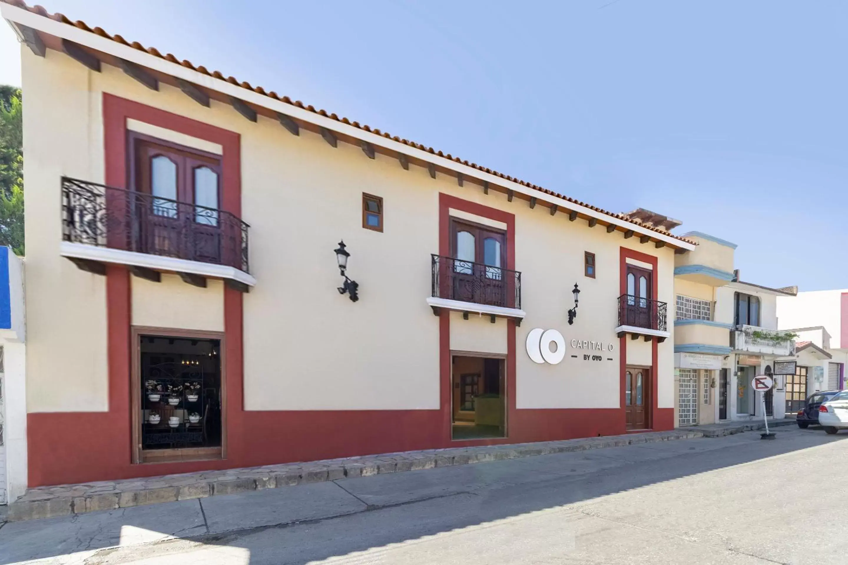 Property Building in Hotel Jardín de Tereza