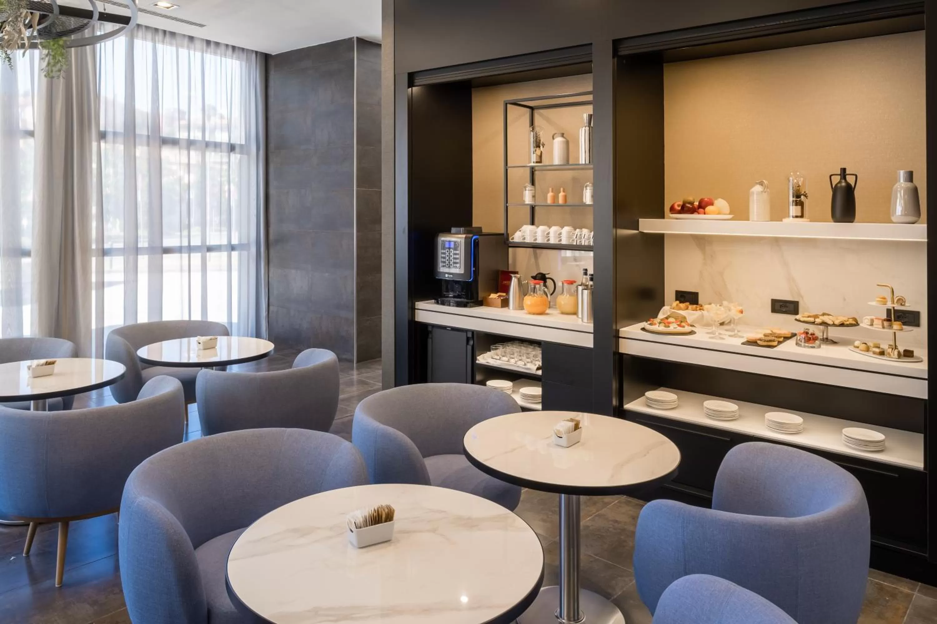 Breakfast in Savhotel Fiera Bologna