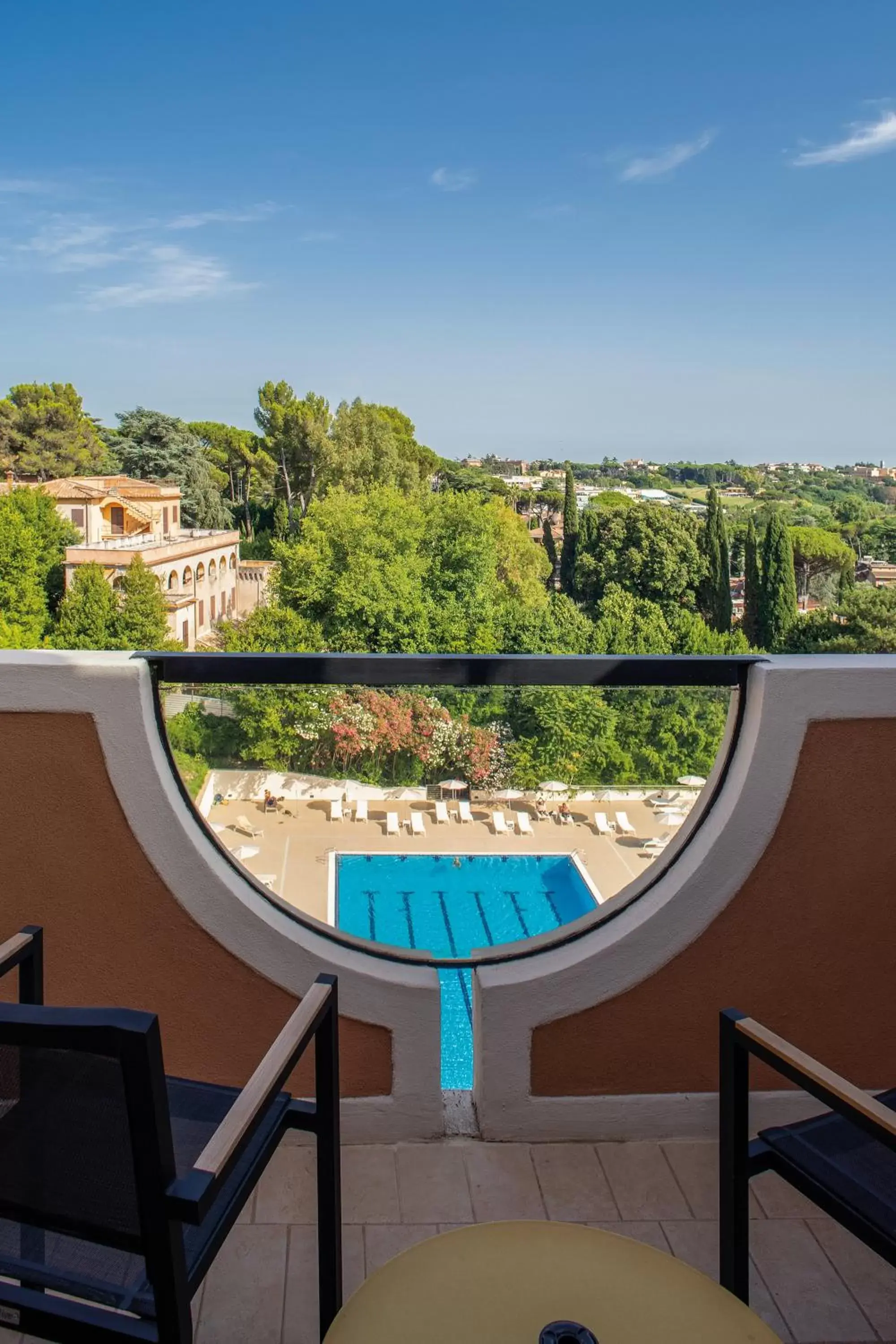 Balcony/Terrace, Pool View in Hotel Villa Pamphili Roma
