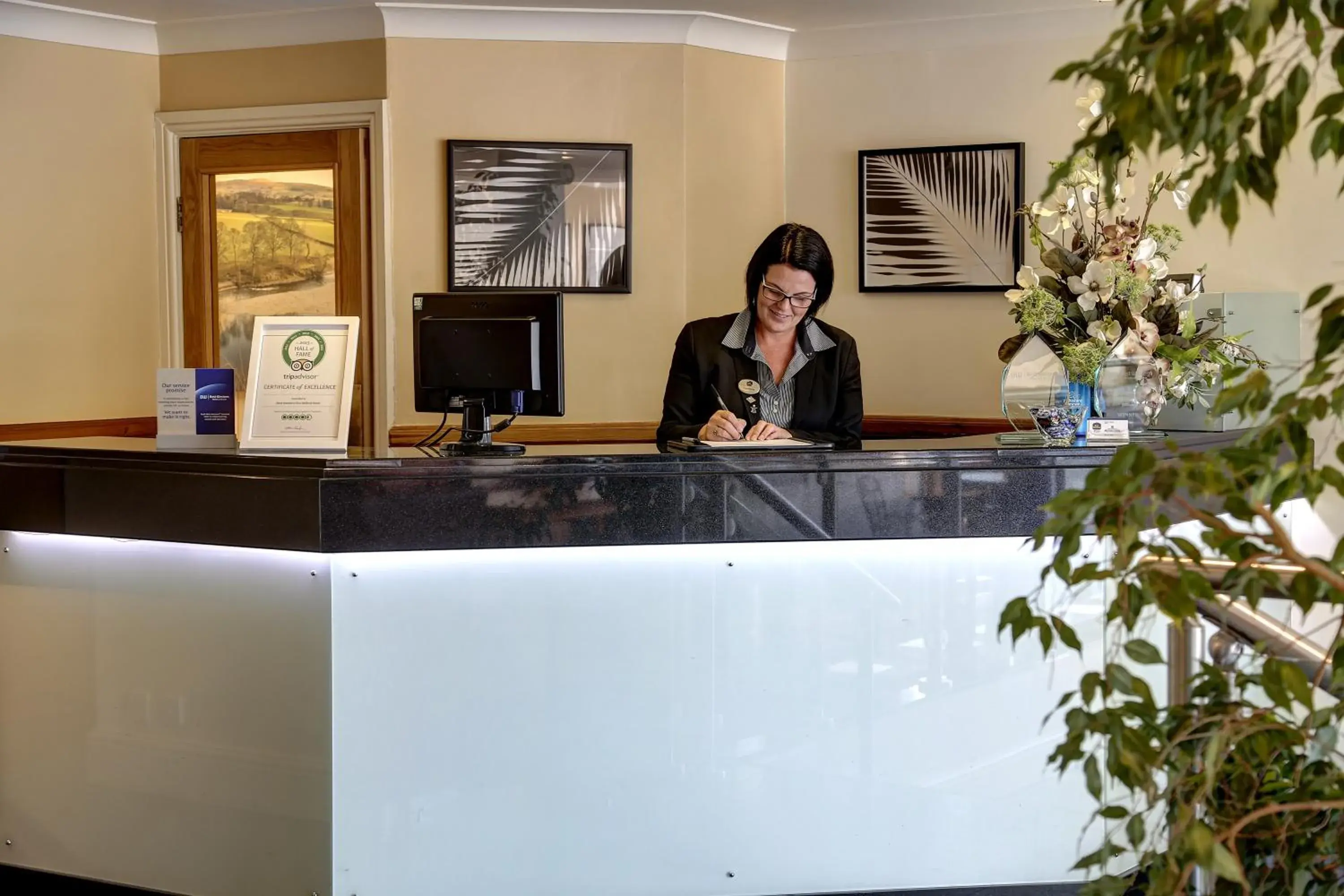 Lobby or reception, Lobby/Reception in Best Western Plus Milford Hotel