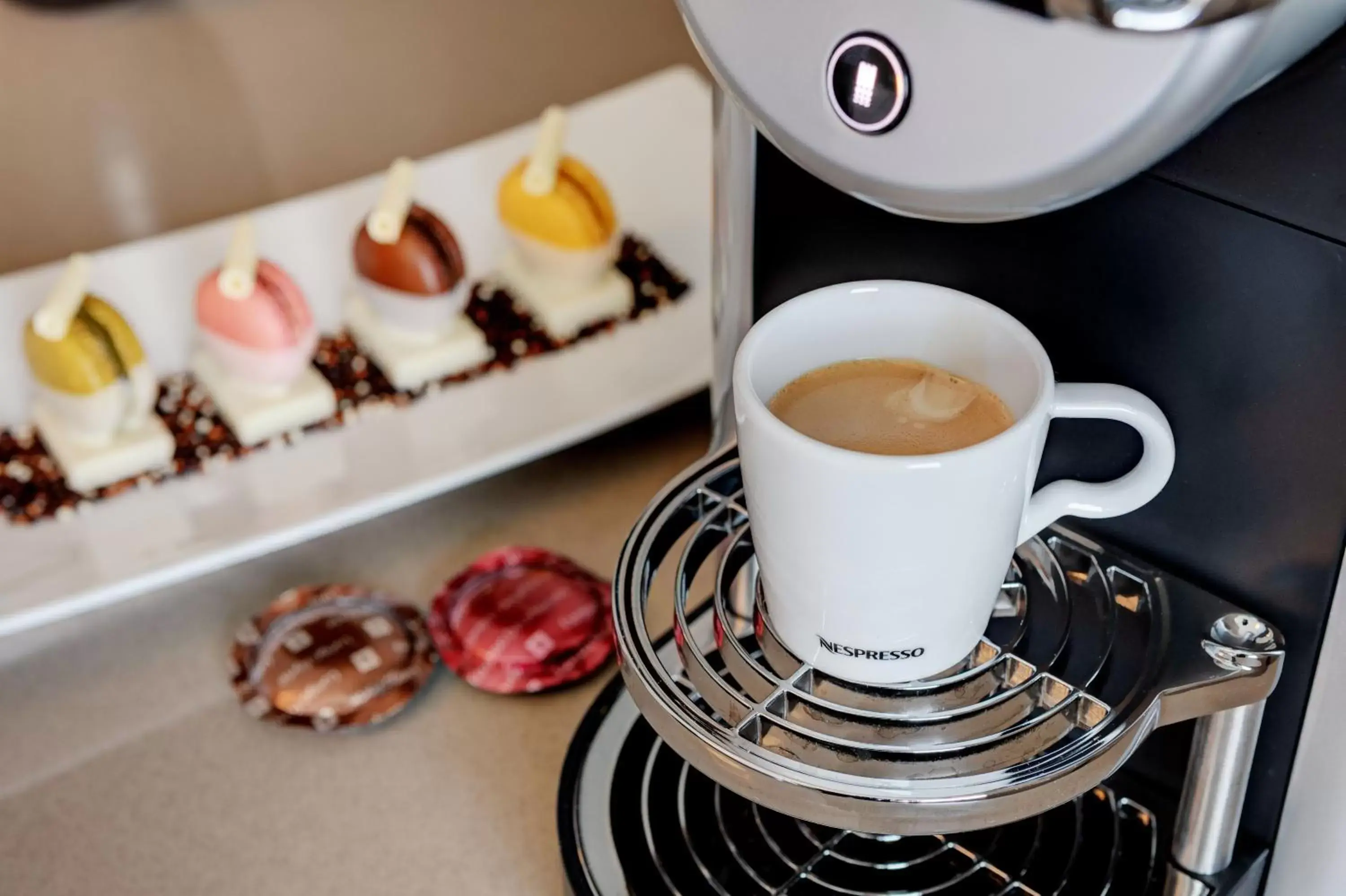 Coffee/tea facilities in Hotel X Toronto by Library Hotel Collection