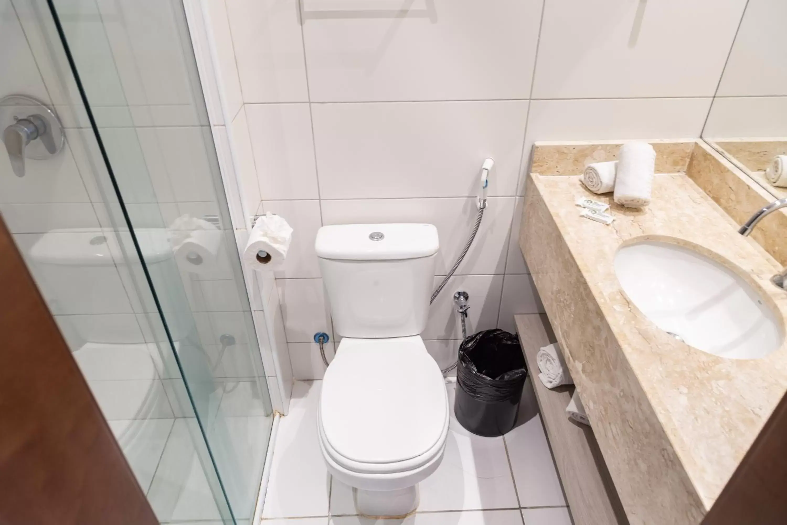 Bathroom in Aquidabã Praia Hotel