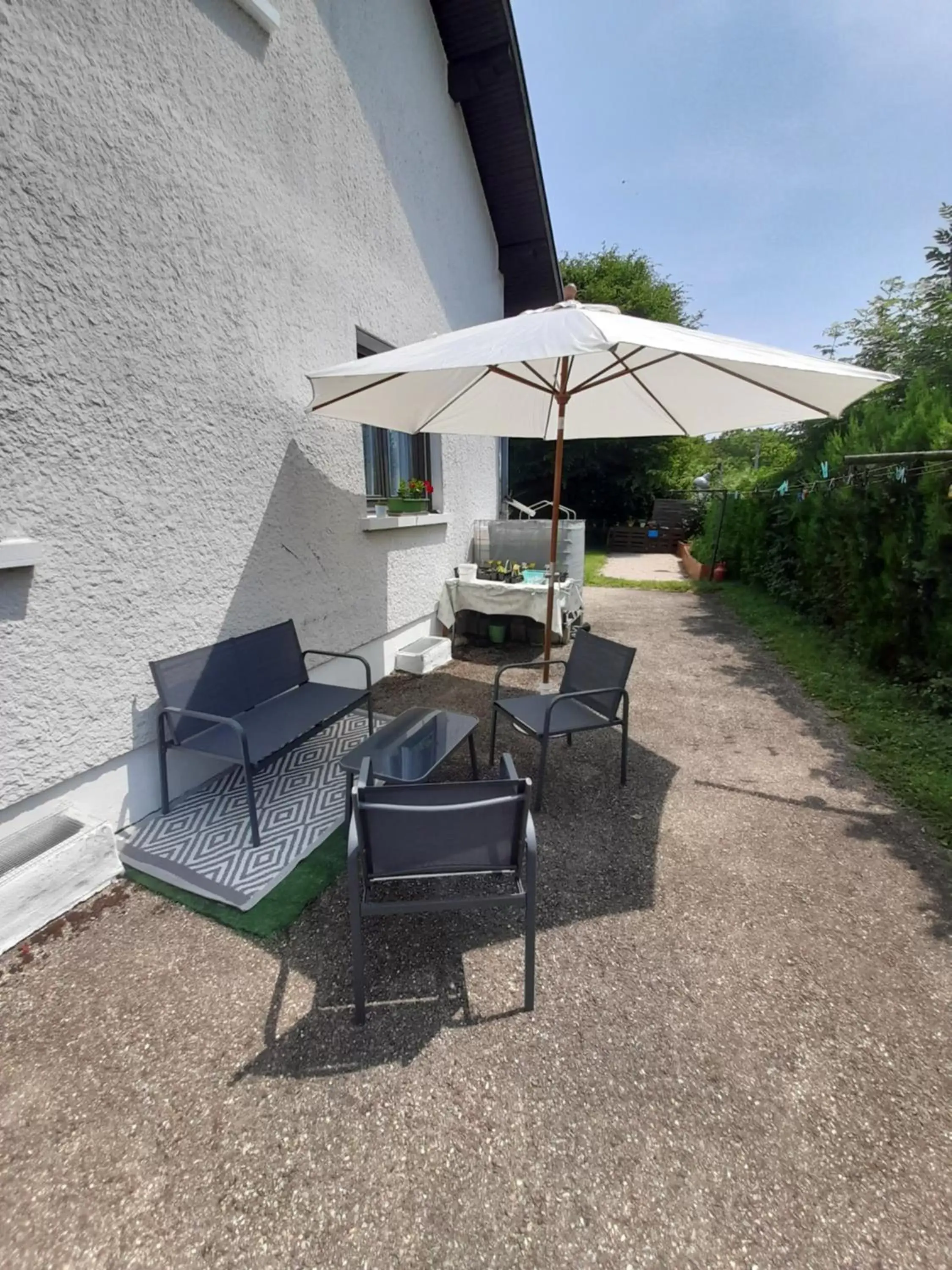 Patio in Villa Détente Dauphinoise