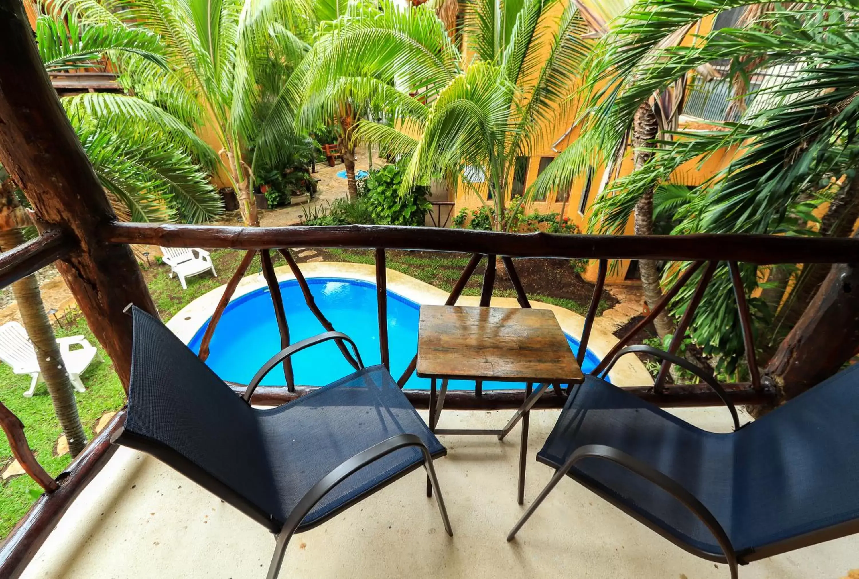 Balcony/Terrace, Pool View in Hotel Bosque Caribe, 5th Av. zone