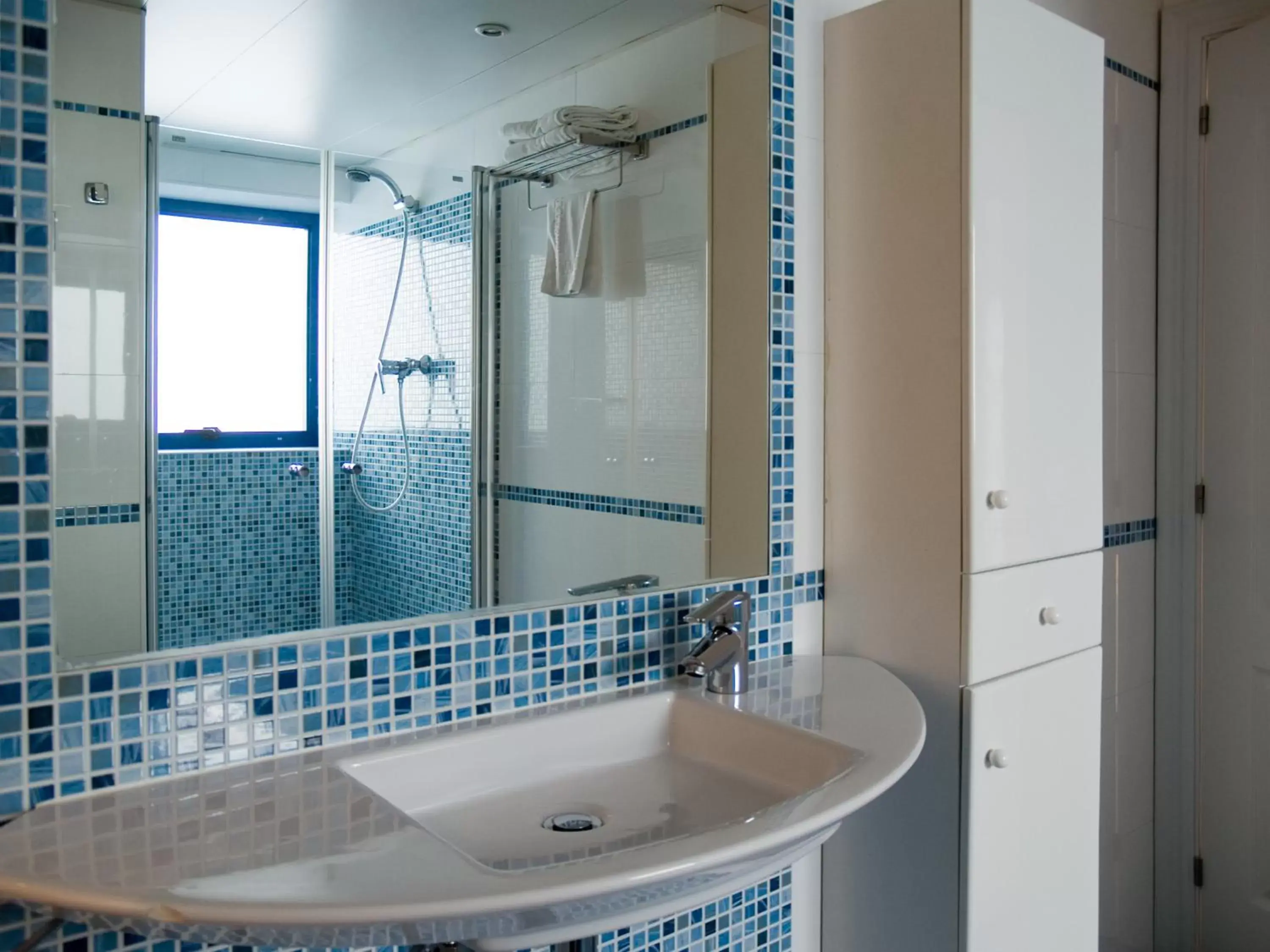 Bathroom in Masd Mediterraneo Hotel Apartamentos Spa