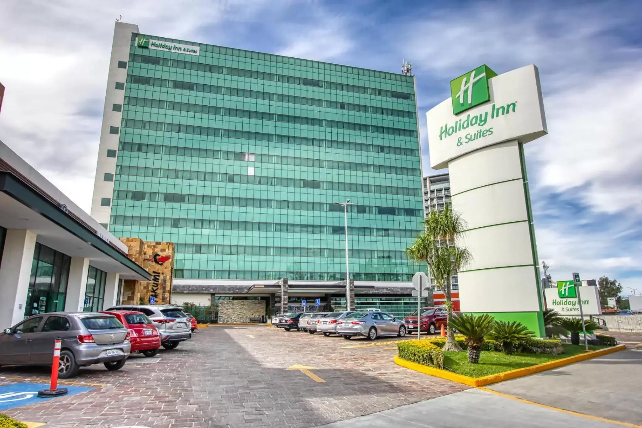 Property Building in Holiday Inn & Suites Plaza Mayor, an IHG Hotel