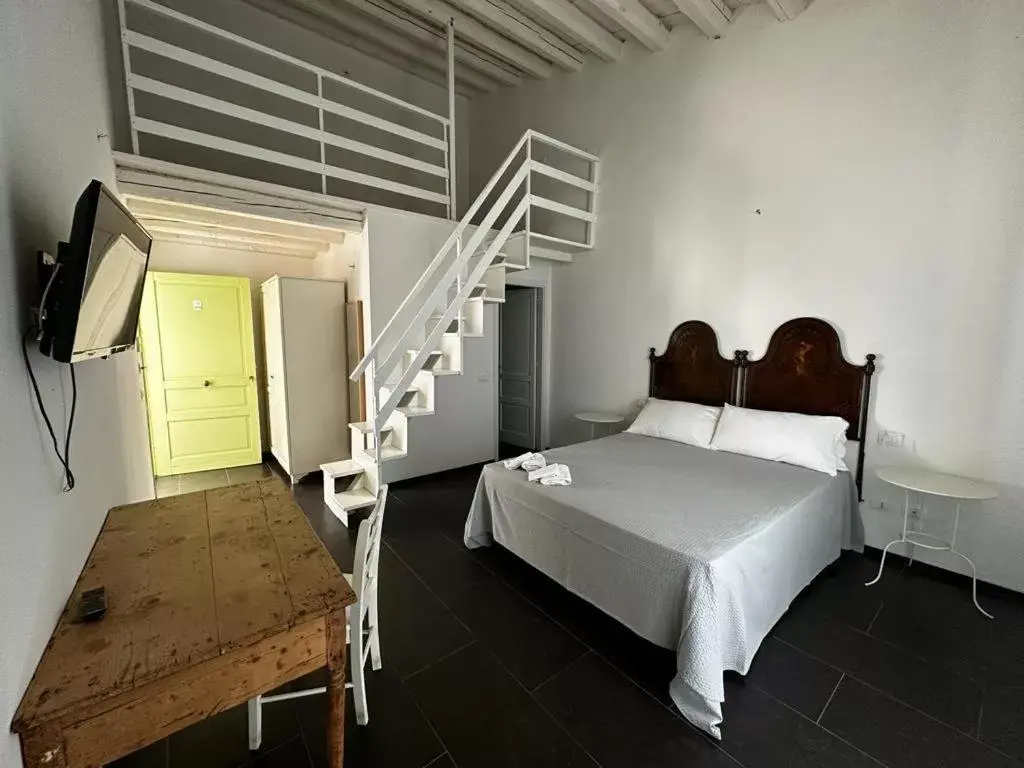 Photo of the whole room, Bed in Boutique Hotel Molo S Lucia