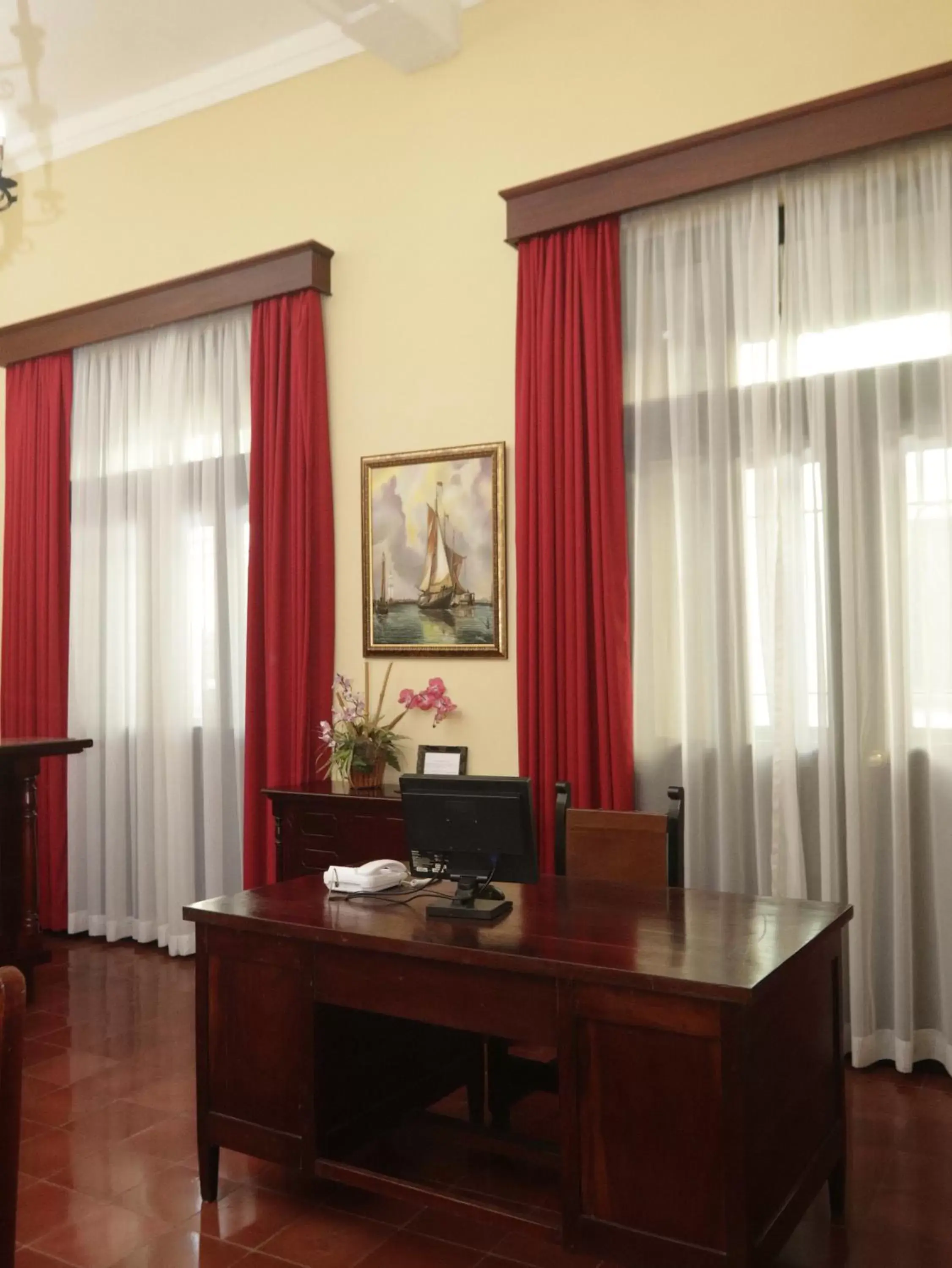 Living room, TV/Entertainment Center in Boutique Hotel Palacio