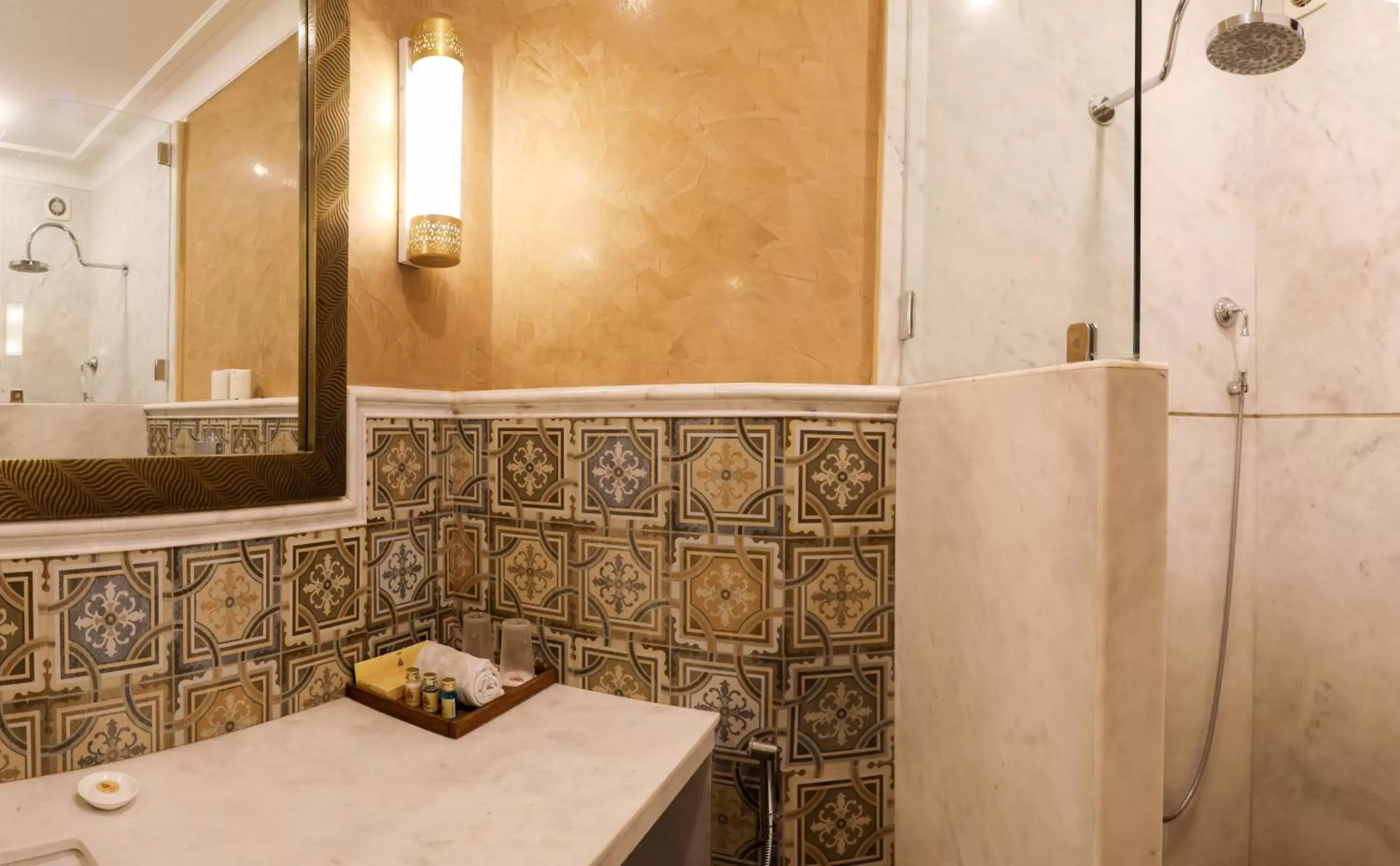 Bathroom in Laxmi Palace Heritage Boutique Hotel