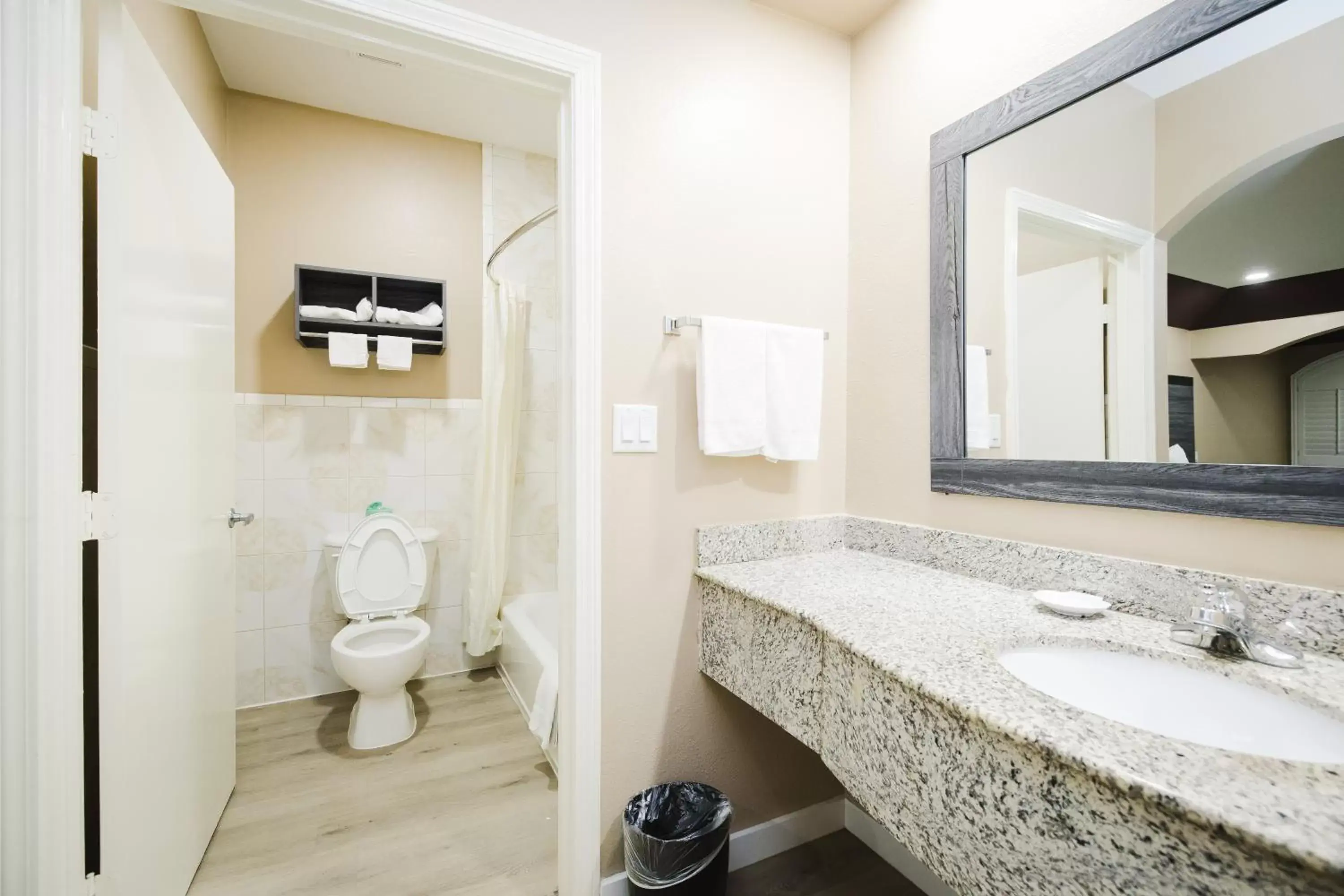 Shower, Bathroom in Sapphire Inn & Suites