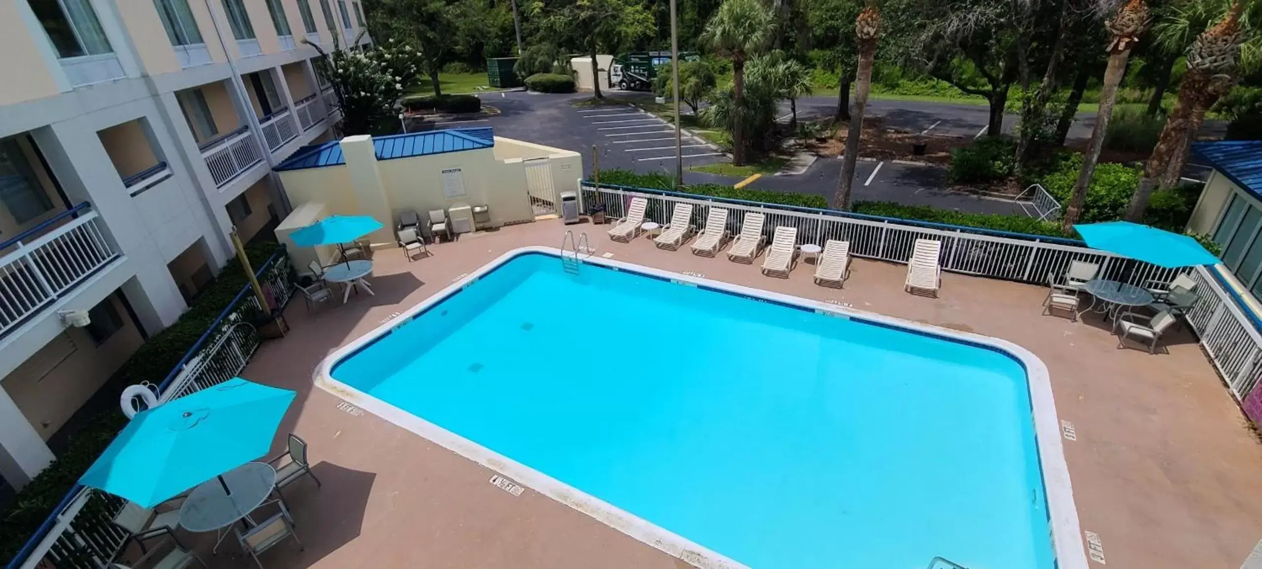 Pool View in Hotel Carolina A Days Inn by Wyndham
