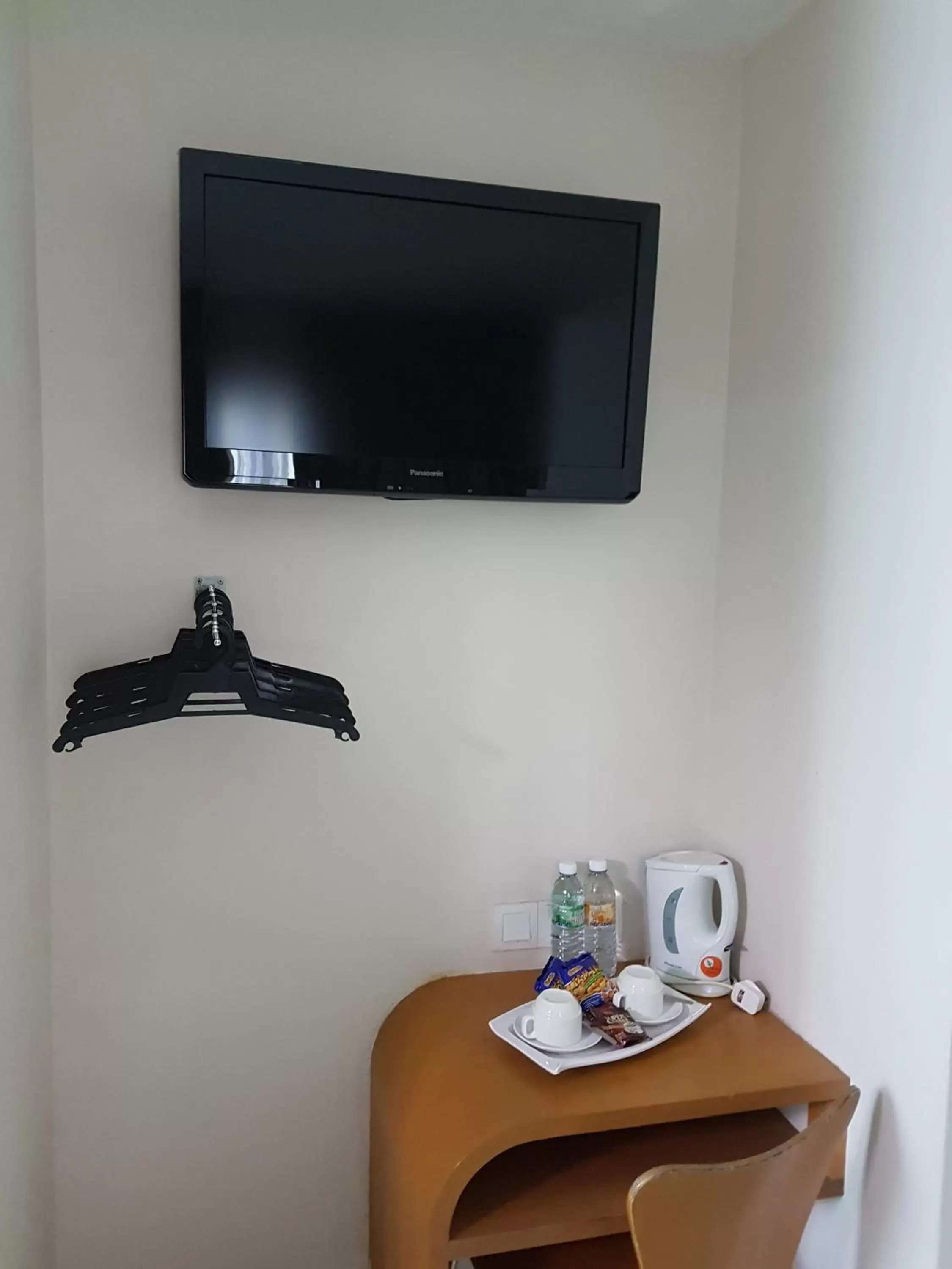 TV and multimedia, TV/Entertainment Center in Hotel Asia