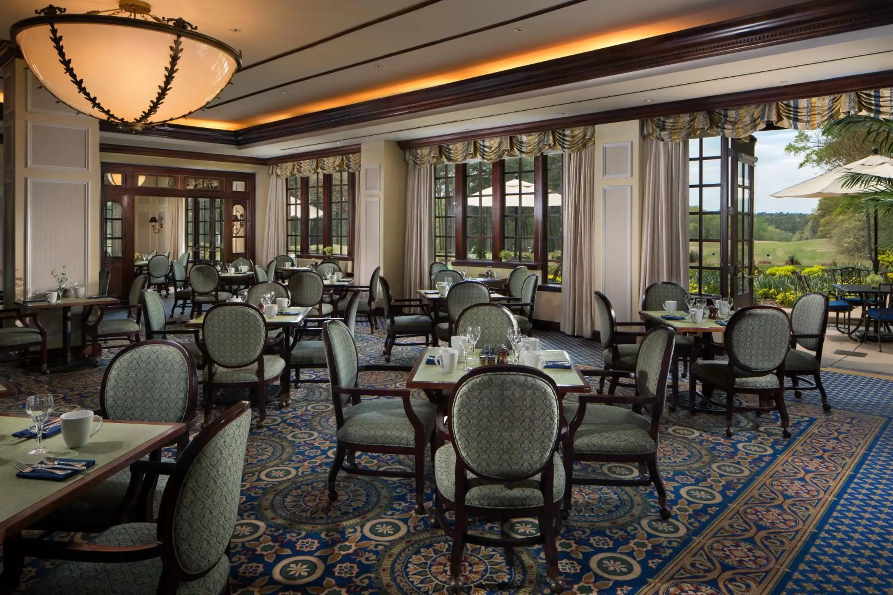 Restaurant/Places to Eat in Washington Duke Inn & Golf Club