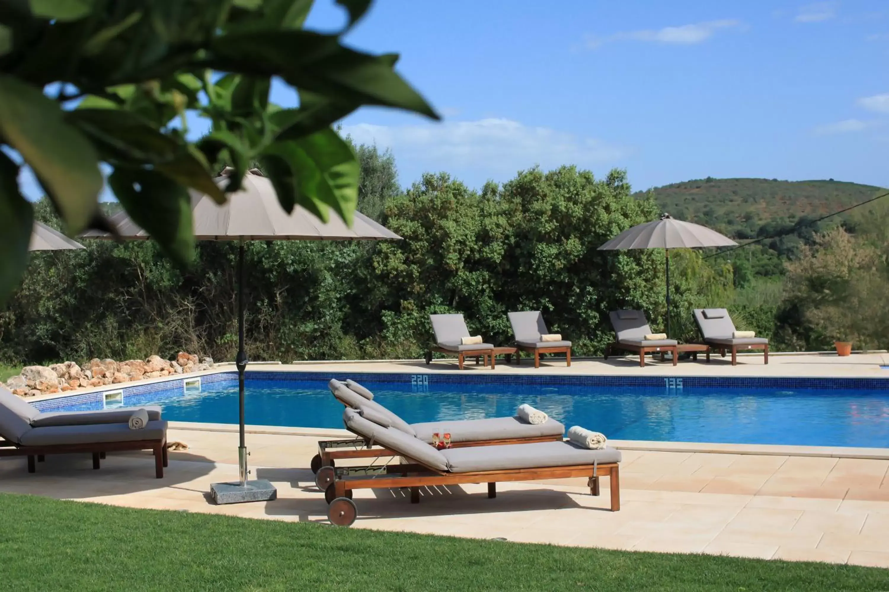 Pool view, Swimming Pool in Quinta da Luz - A Luxury Boutique B&B