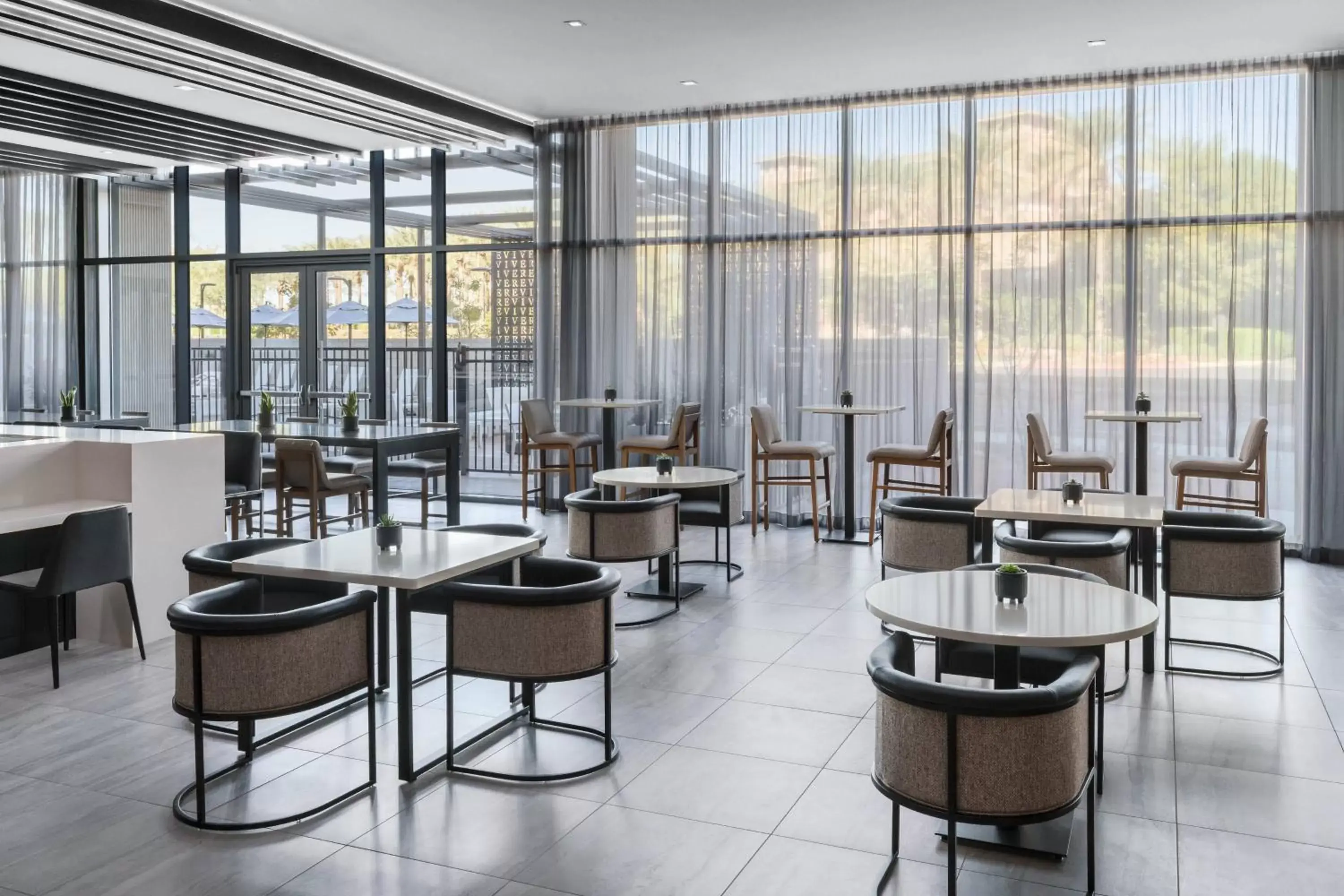 Kitchen or kitchenette, Restaurant/Places to Eat in AC Hotel by Marriott Scottsdale North