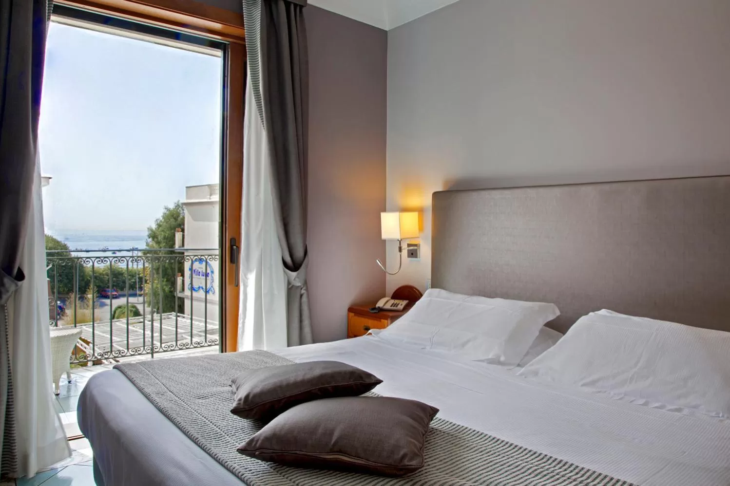 Photo of the whole room, Bed in Hotel Villa Luisa