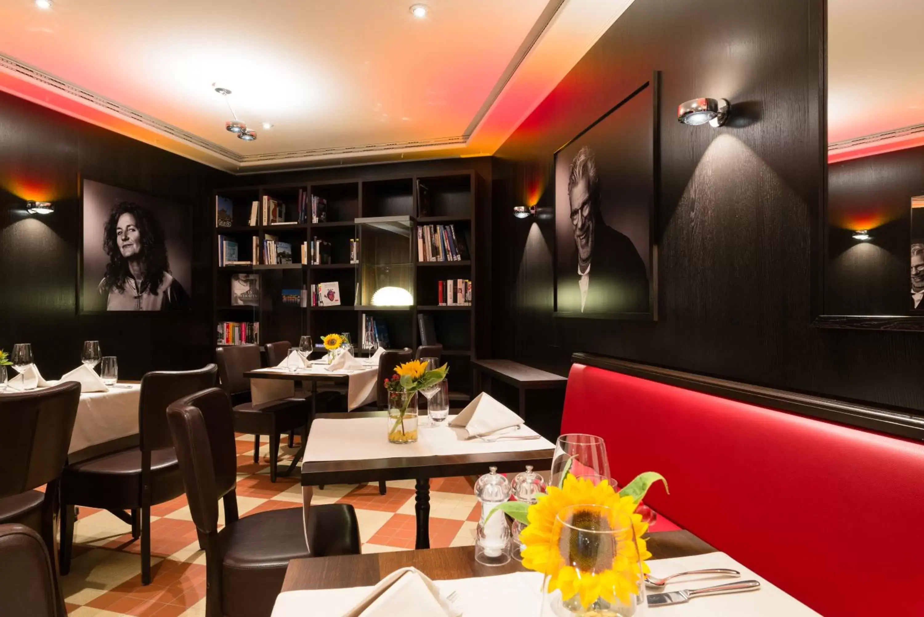 Restaurant/Places to Eat in Hotel Basel - Da wohnen, wo Basel lebt!