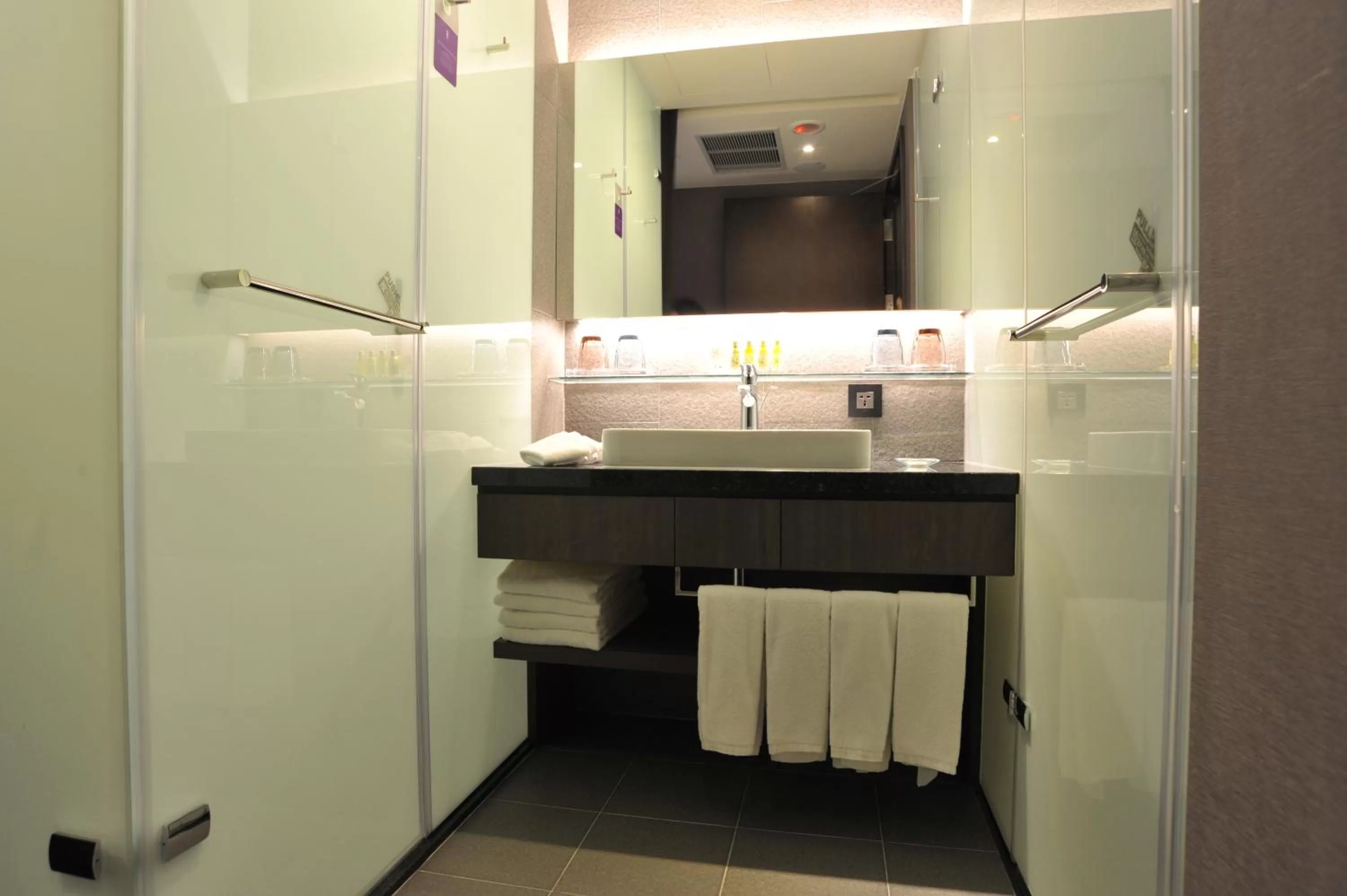 Bathroom in WESTGATE Hotel