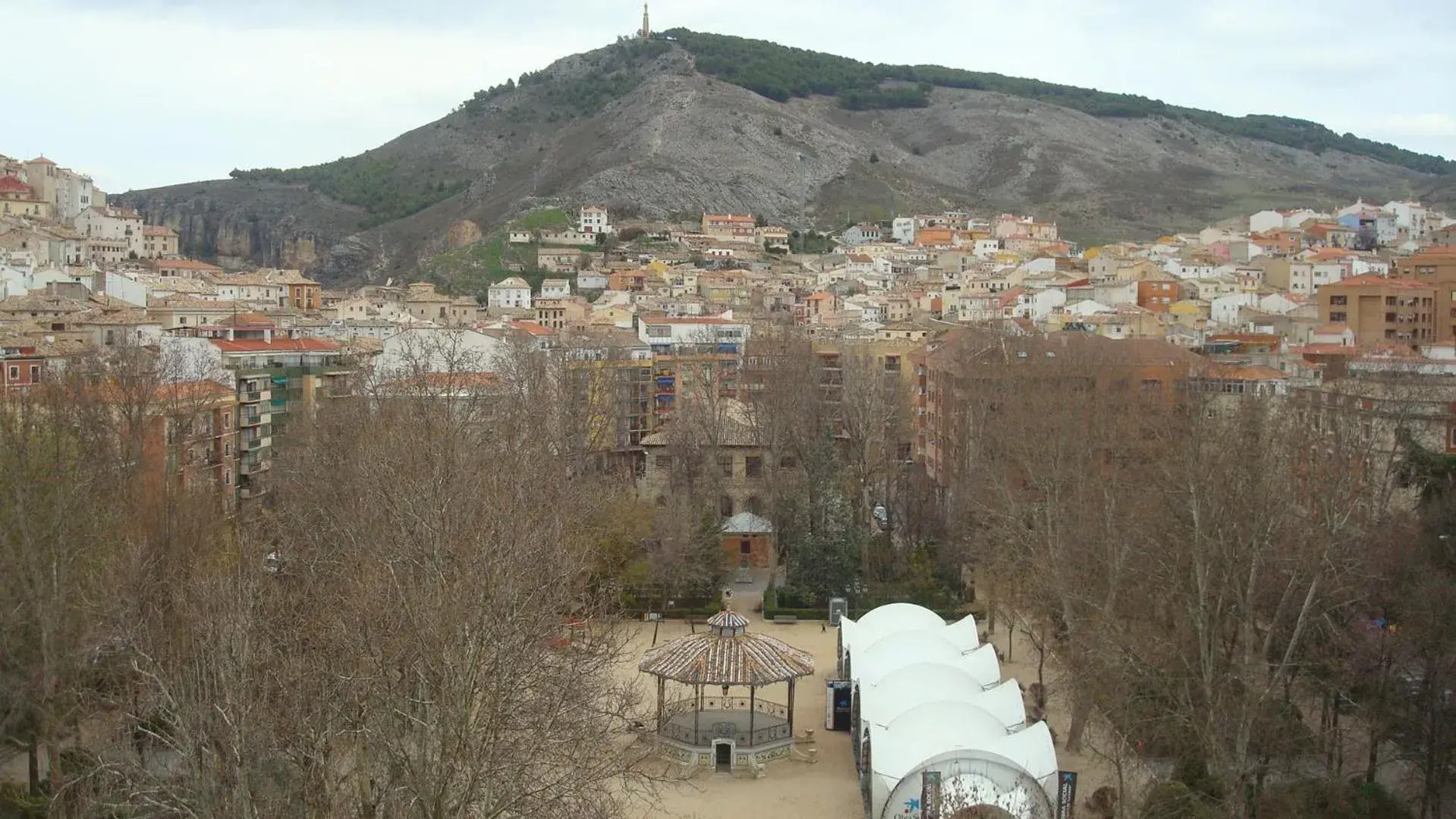 Property building in Hotel Alfonso VIII De Cuenca