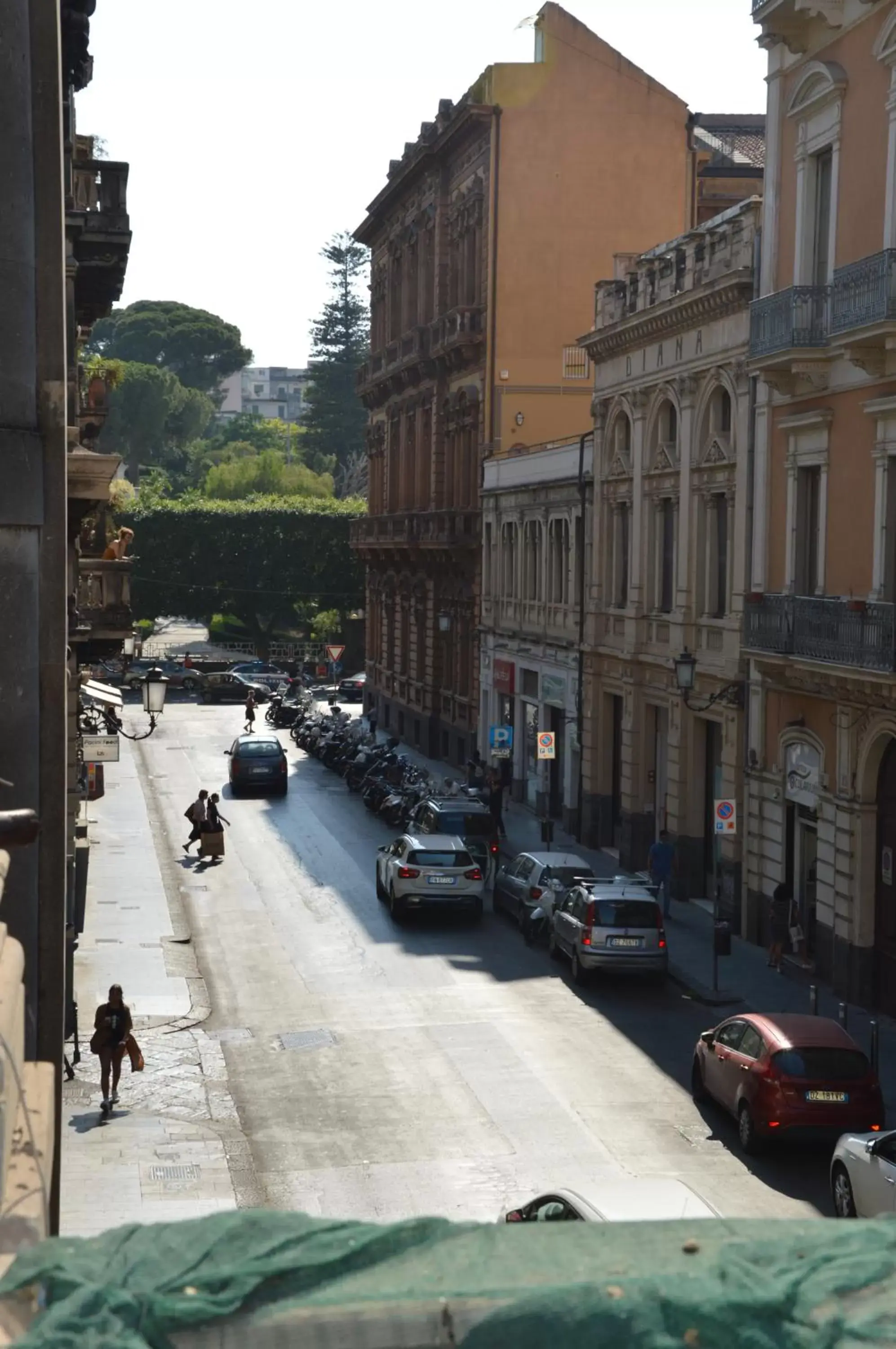 Street view in B&B Giardino Bellini-centro