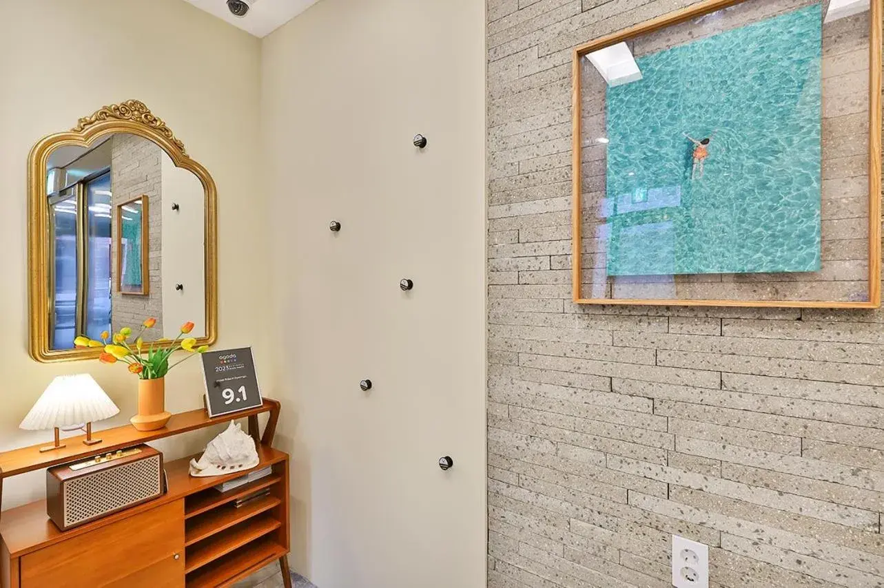 Property building, Bathroom in Hotel Palace Gyeongju