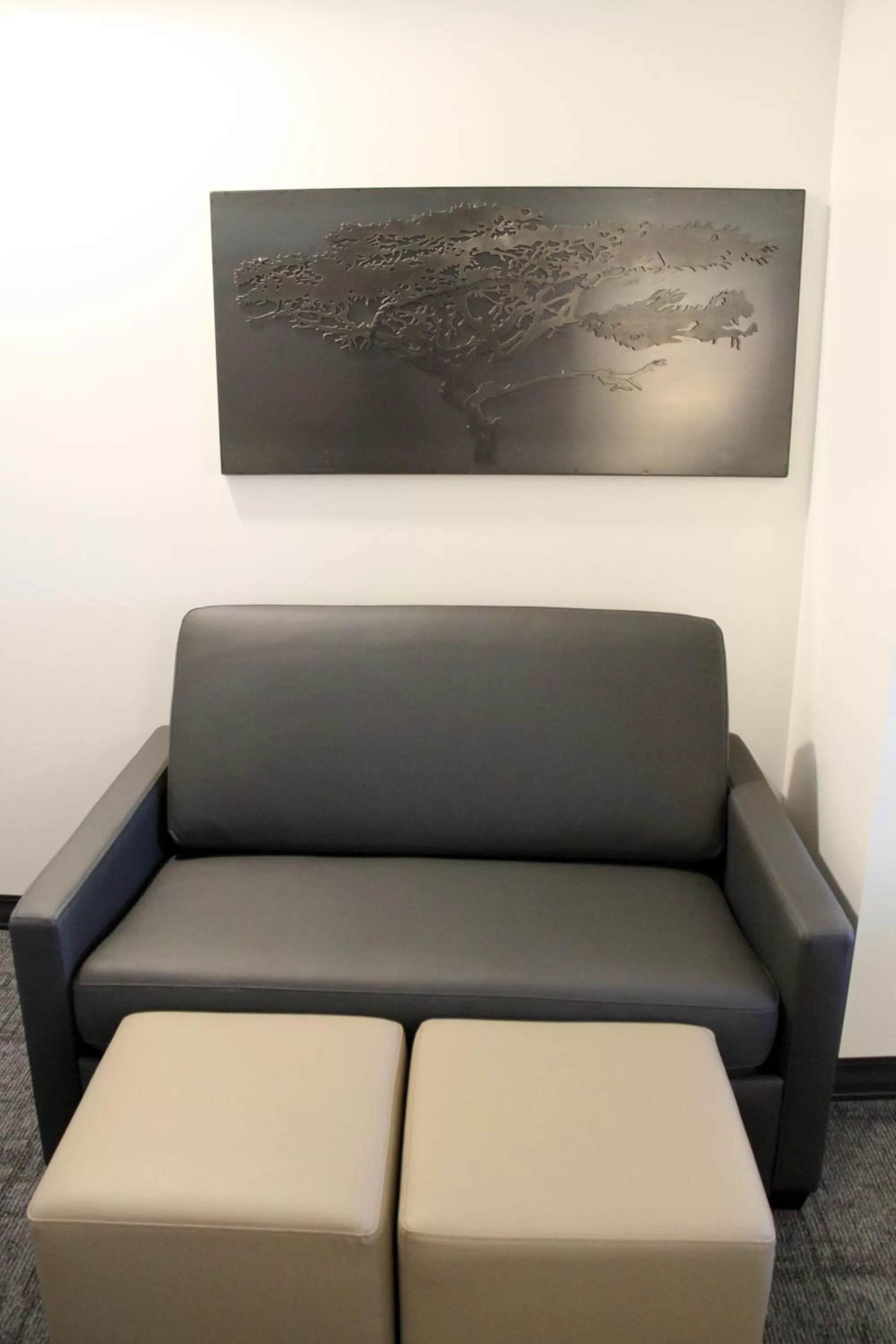 Seating area in Best Western Plus Winkler