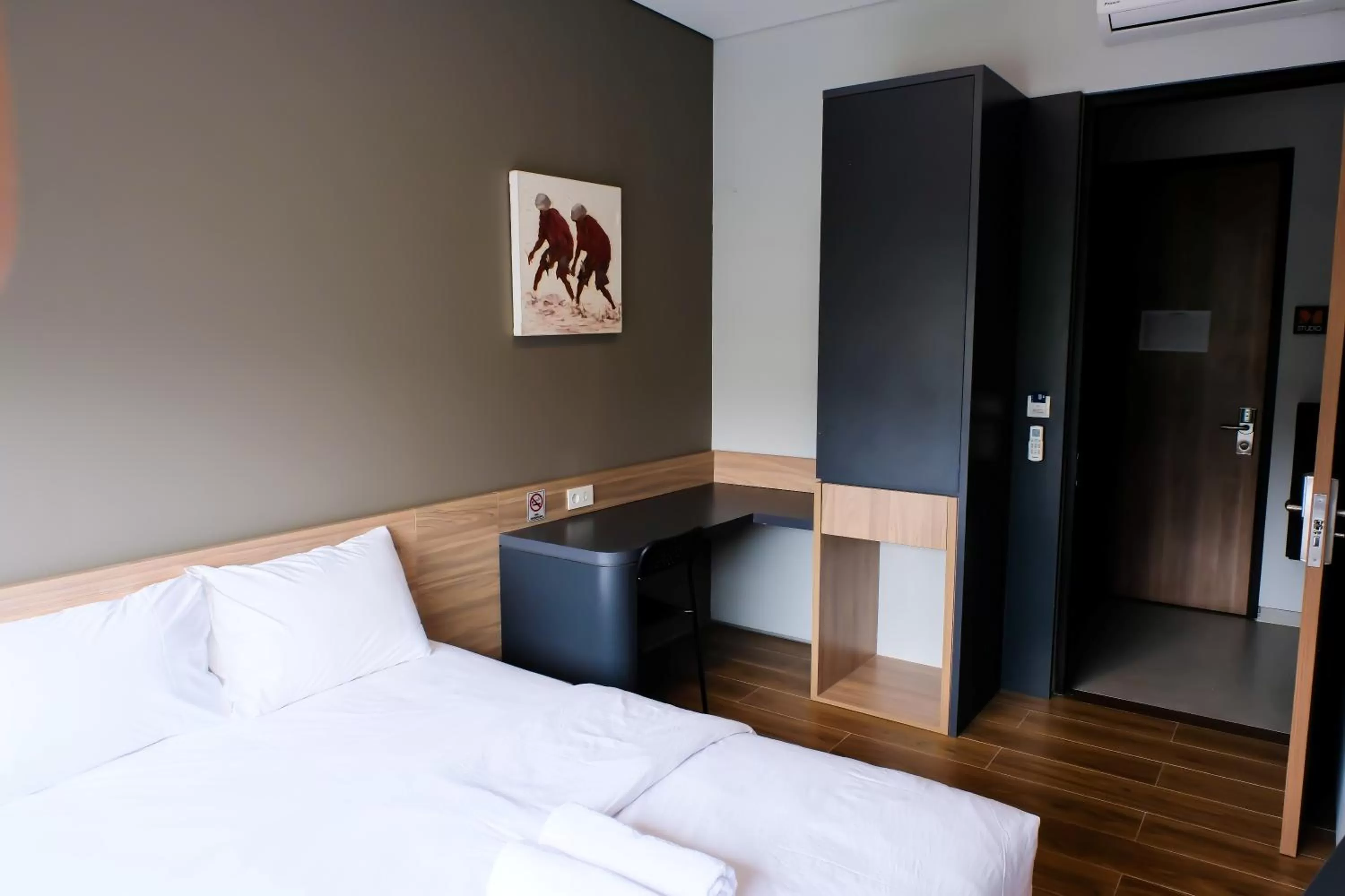 Bed in M Studio Karawaci