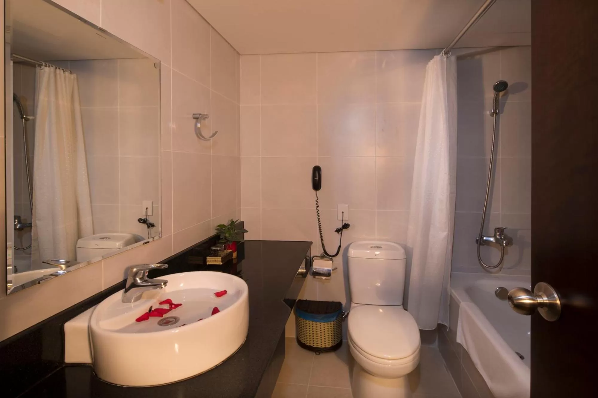 Bathroom in Vien Dong Hotel - Near Bui Vien Walking Street