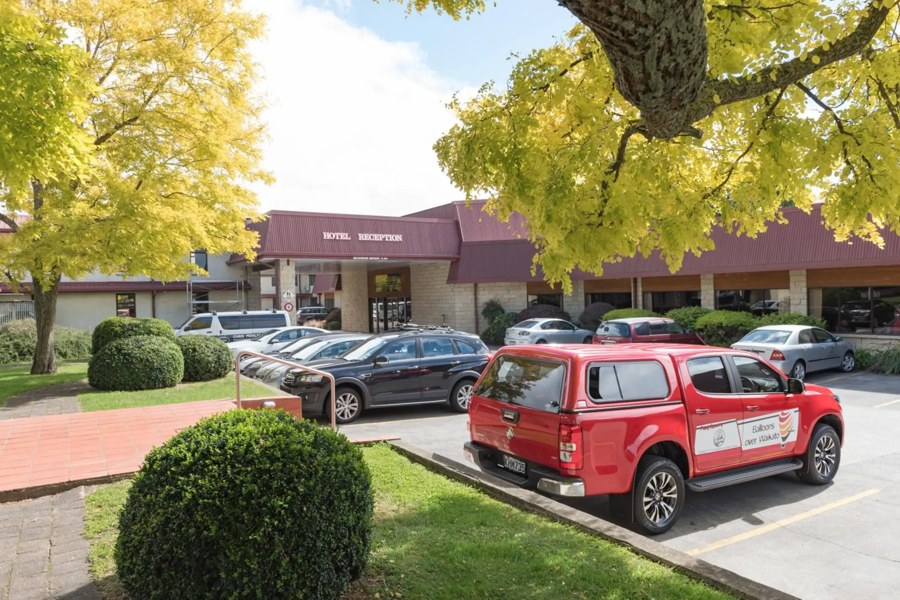 Facade/entrance in Distinction Hamilton Hotel & Conference Centre Facade/entrance in Distinction Hamilton Hotel & Conference Centre