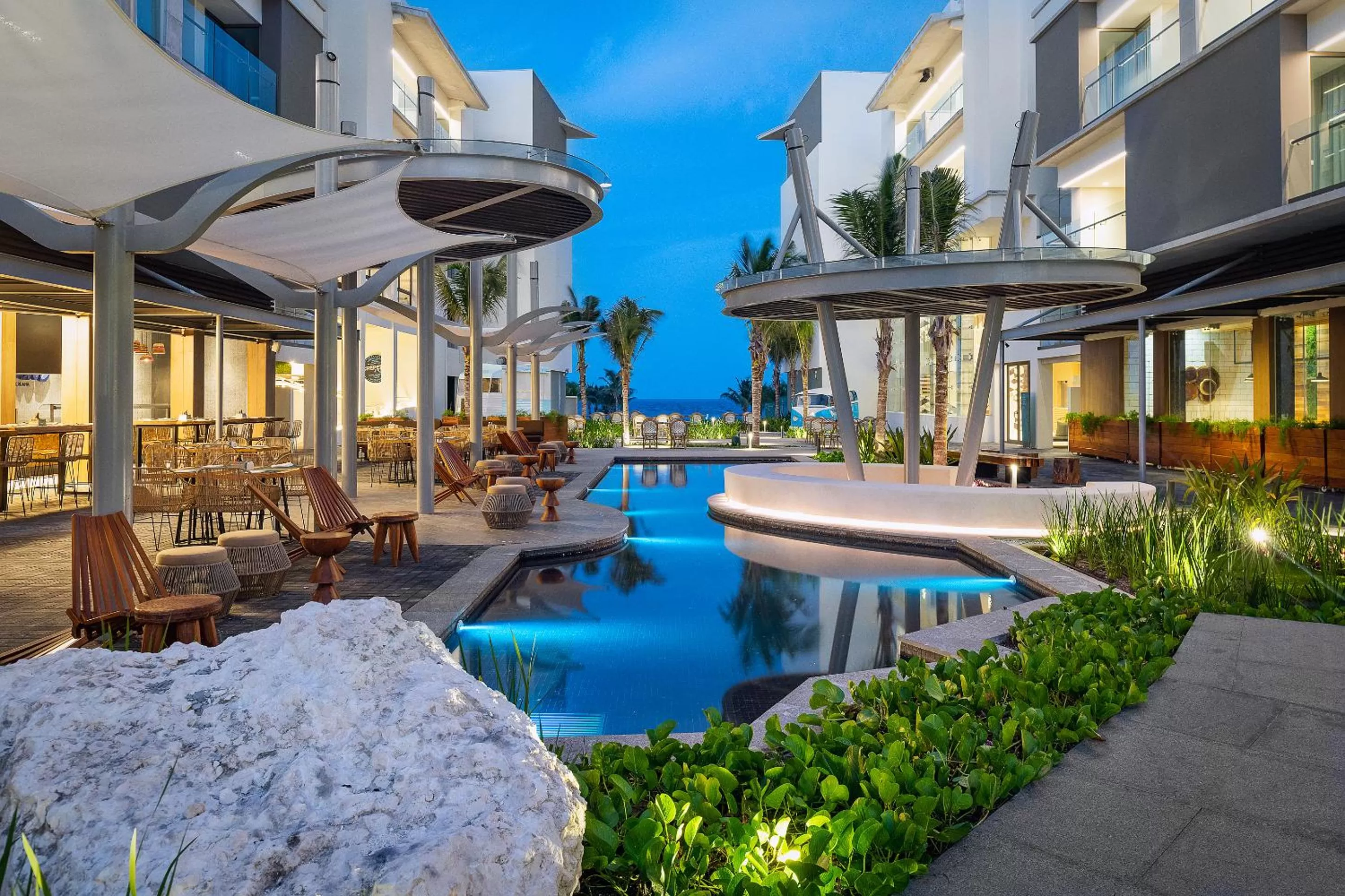 Area and facilities in Catalonia Grand Costa Mujeres All Suites & Spa - All Inclusive