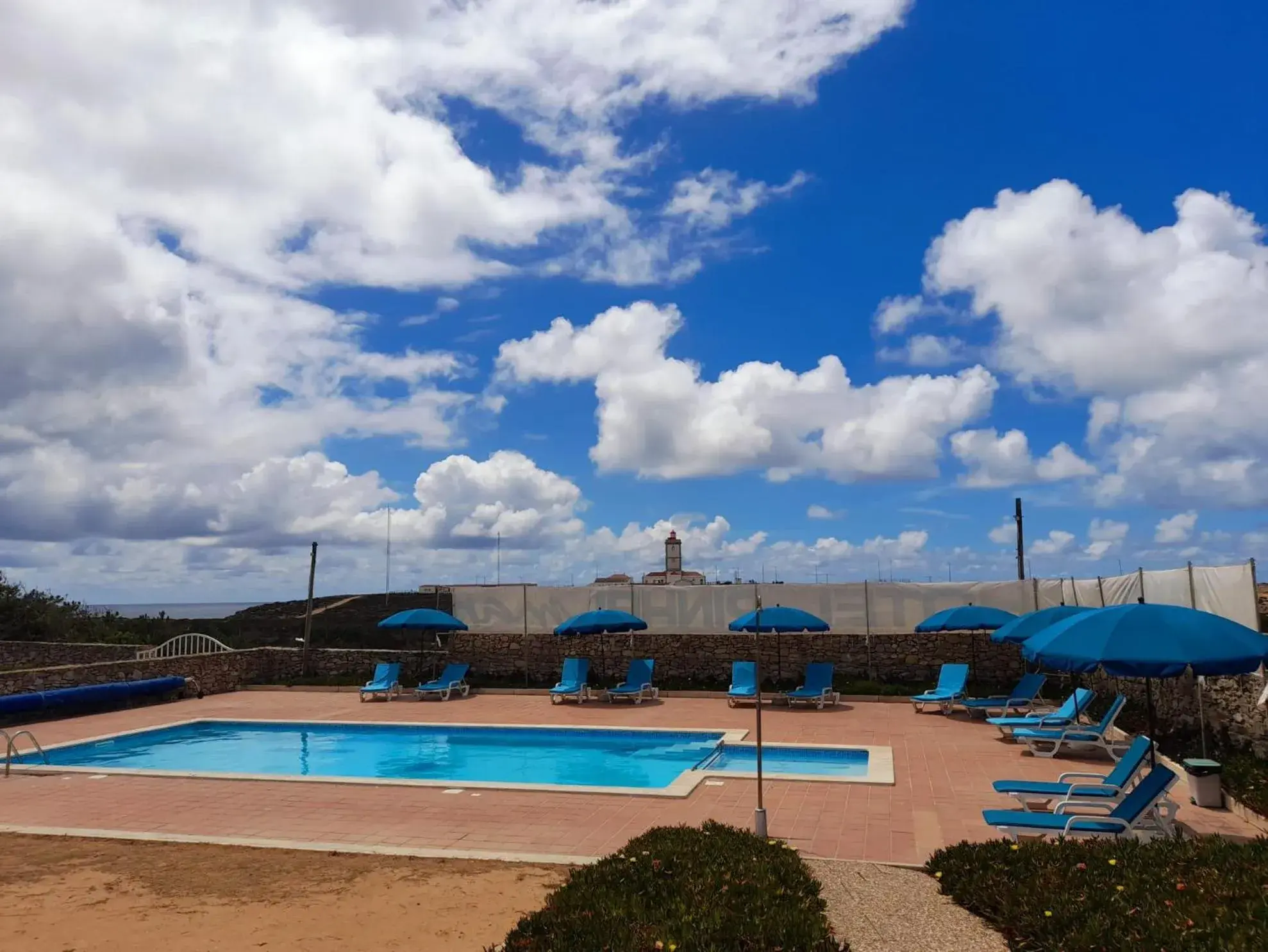 Swimming Pool in Hotel Pinhalmar