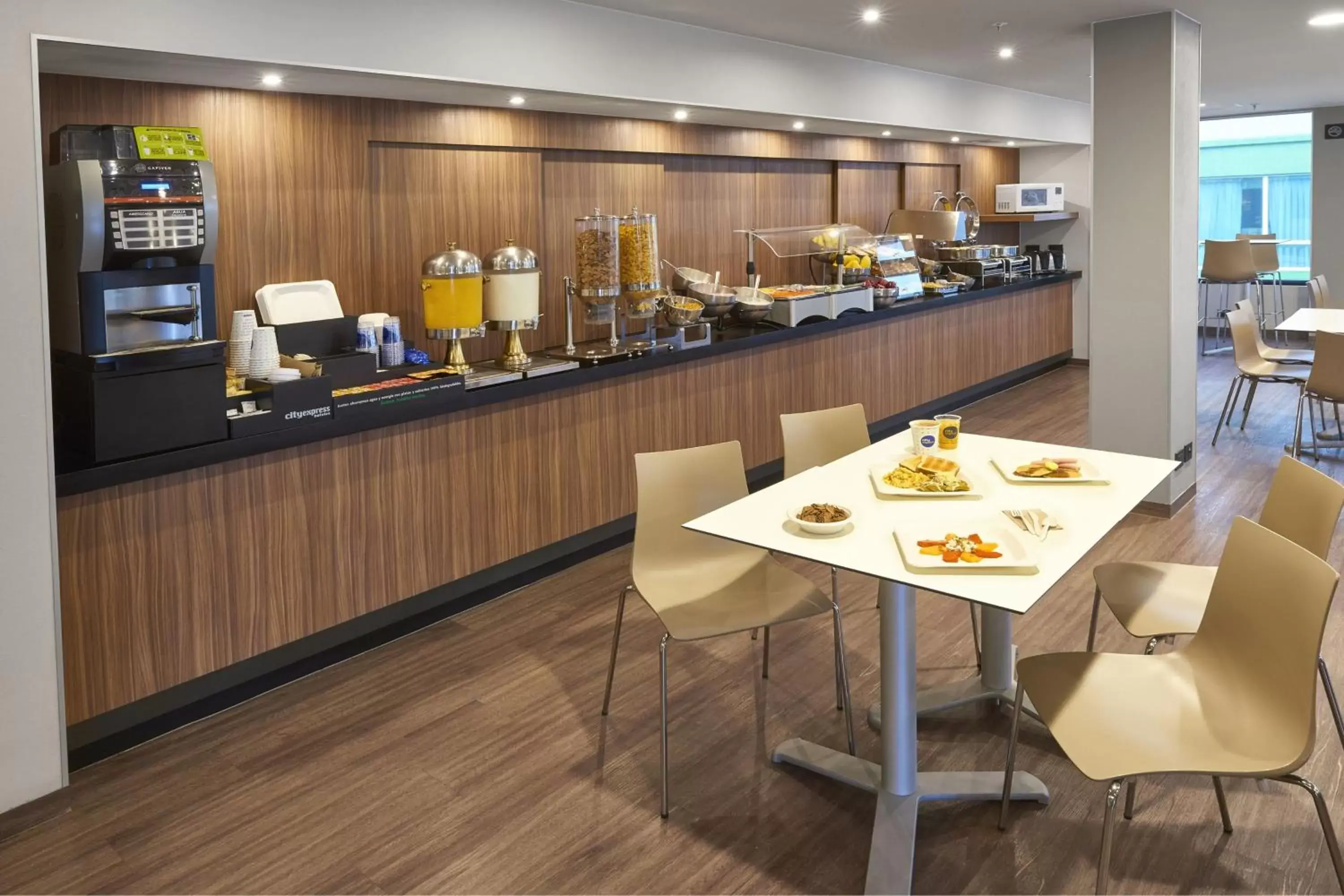 Breakfast, Restaurant/Places to Eat in City Express by Marriott Toluca