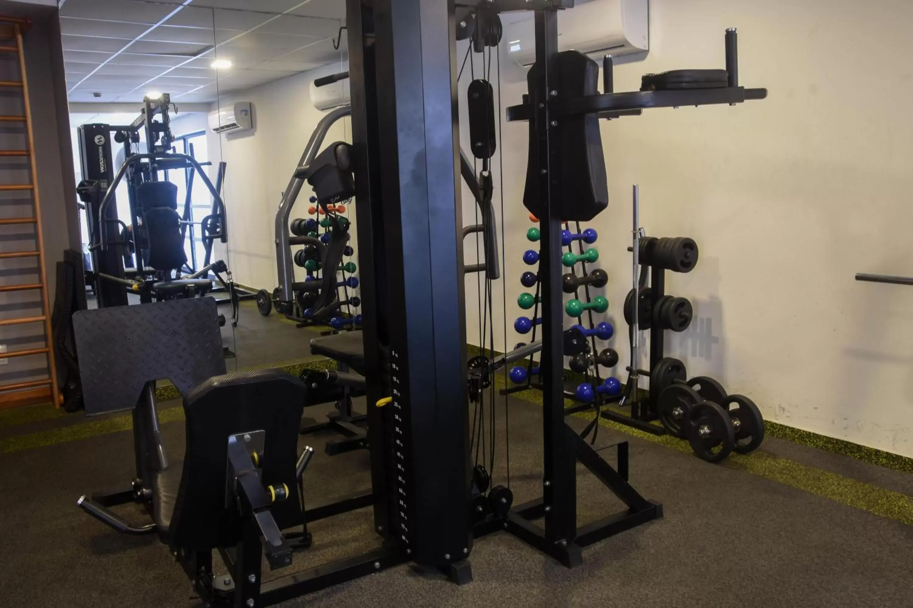 Fitness centre/facilities in Mercure Recife Navegantes Fitness centre/facilities in Mercure Recife Navegantes